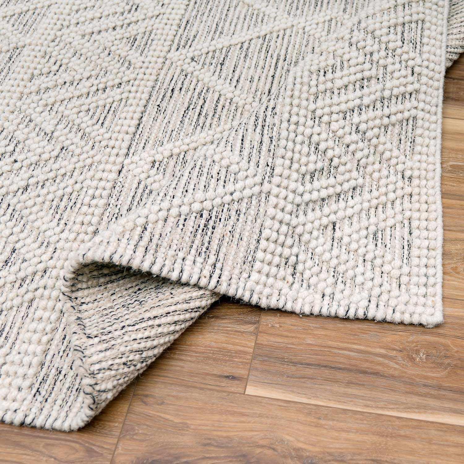 Hauteloom Huddlesford Boho Hand Woven Wool High Low Textured Area Rug - Farmhouse Southwestern Diamond Carpet for Living Room - Handmade Zig Zag Bubble Weave - Beige, White, Brown - 10' x 14'