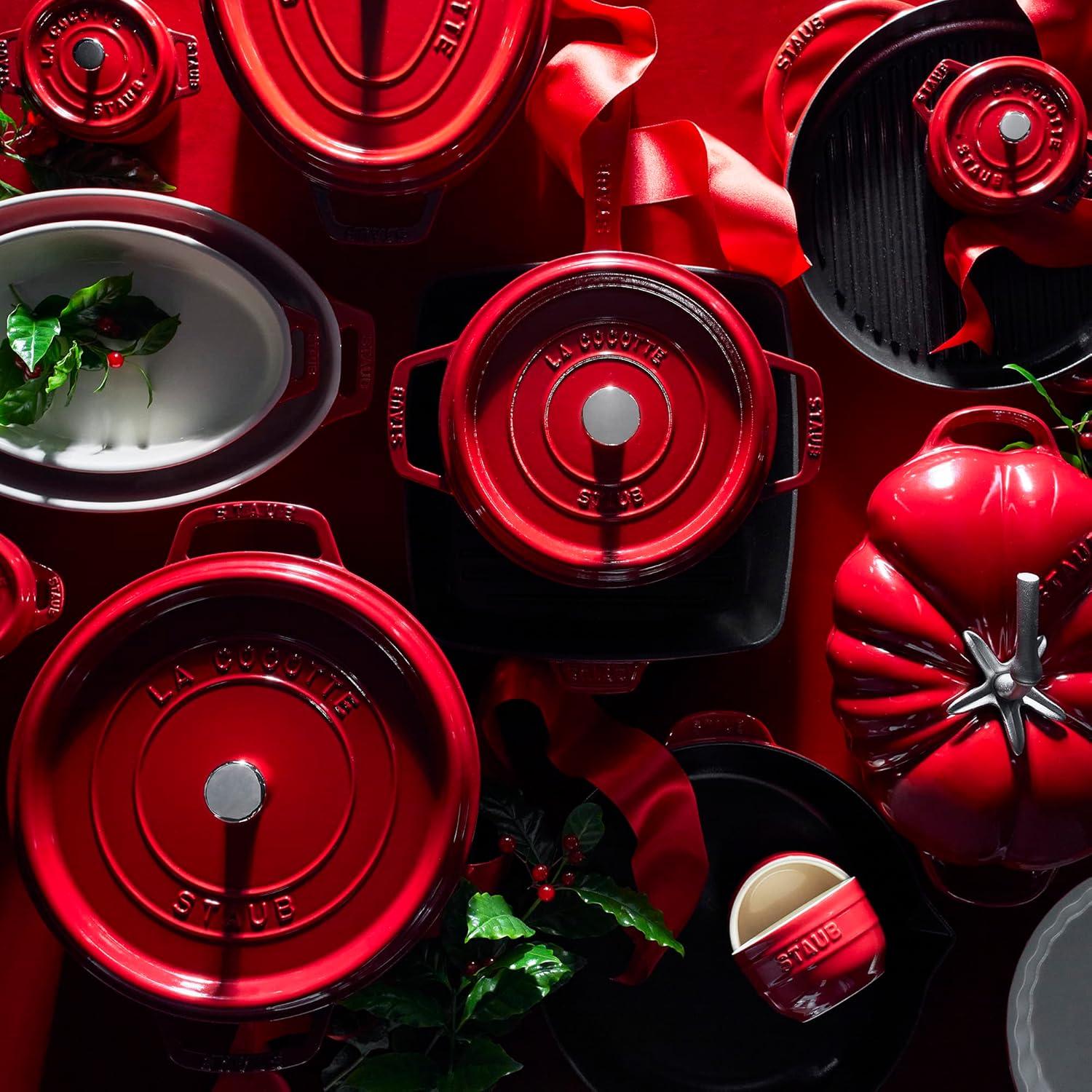 Staub Ceramic 9-inch Pie Dish