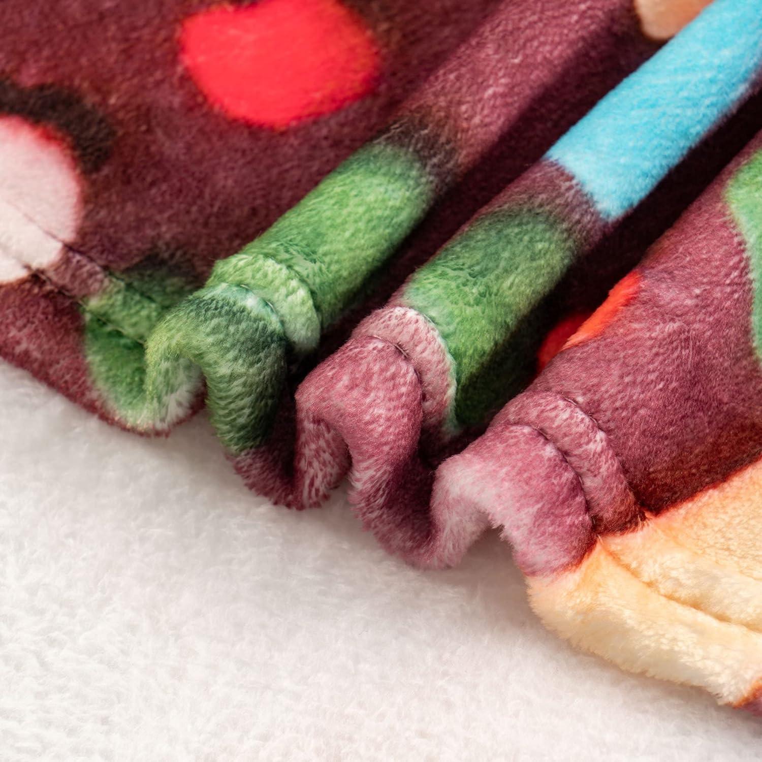 Battilo Soft and Fluffy Food Blanket,Flannel Cookie Throw Blankets,Funny Gift,71"