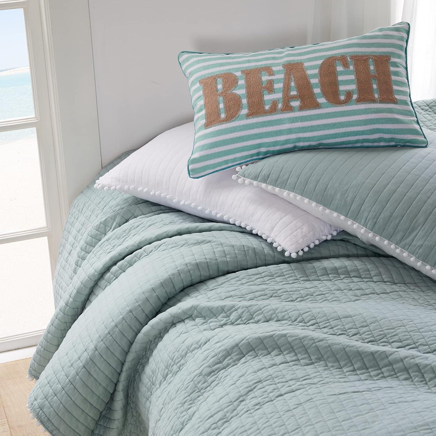 Pom Pom Quilt - Levtex Home