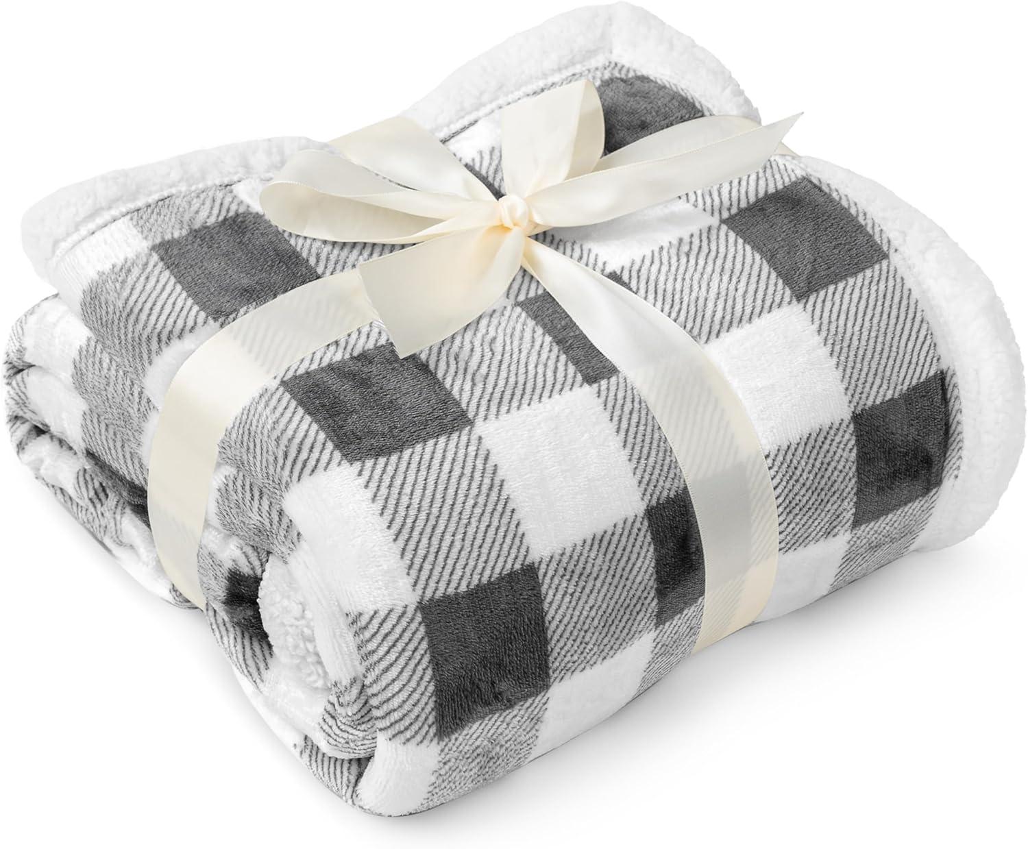 Pavilia Hand Woven Throw Blanket