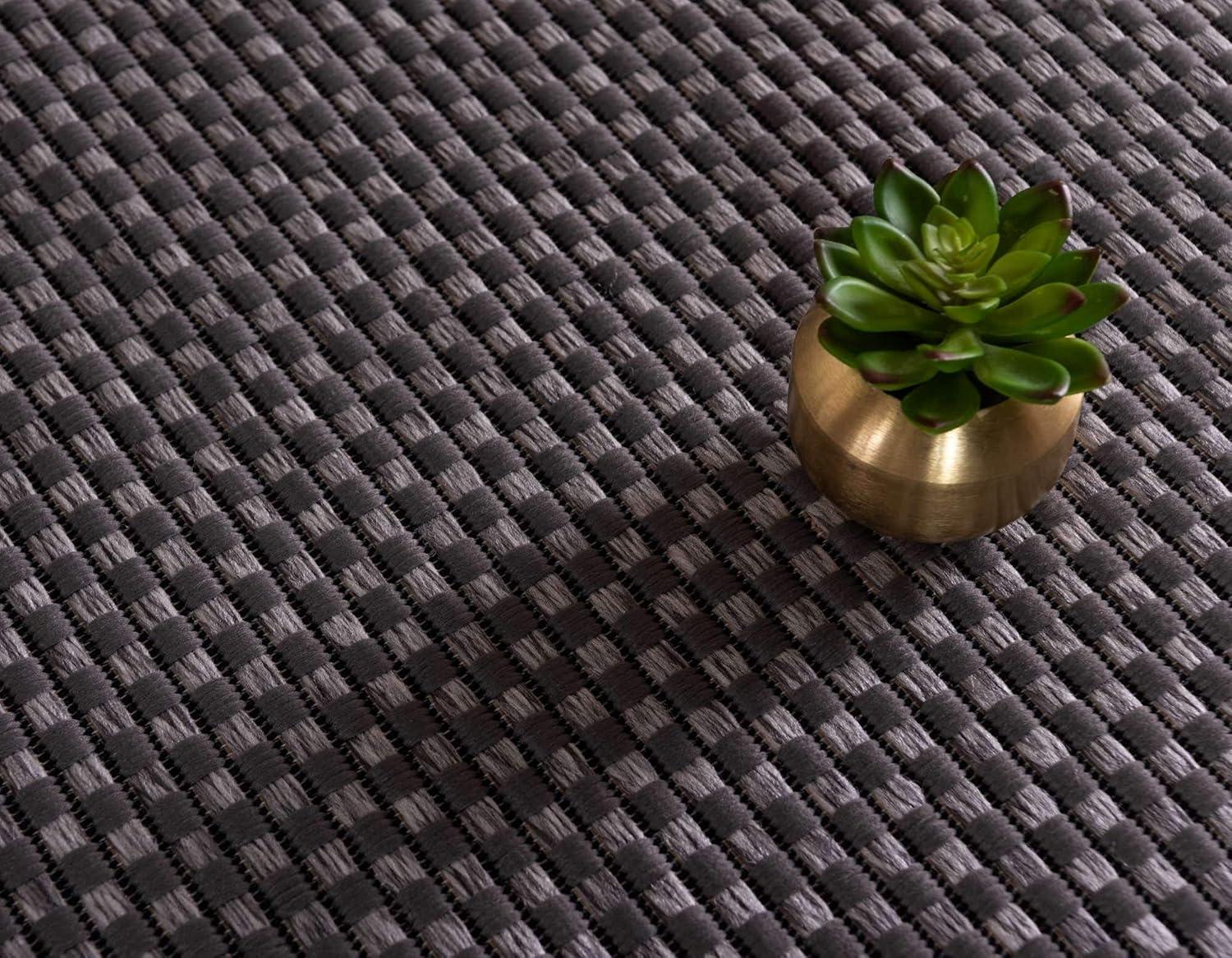 Unique Loom Multi Border Outdoor 5 x 8 (ft) Loomed Polypropylene Gray/Black Rectangular Indoor/Outdoor Geometric Area rug