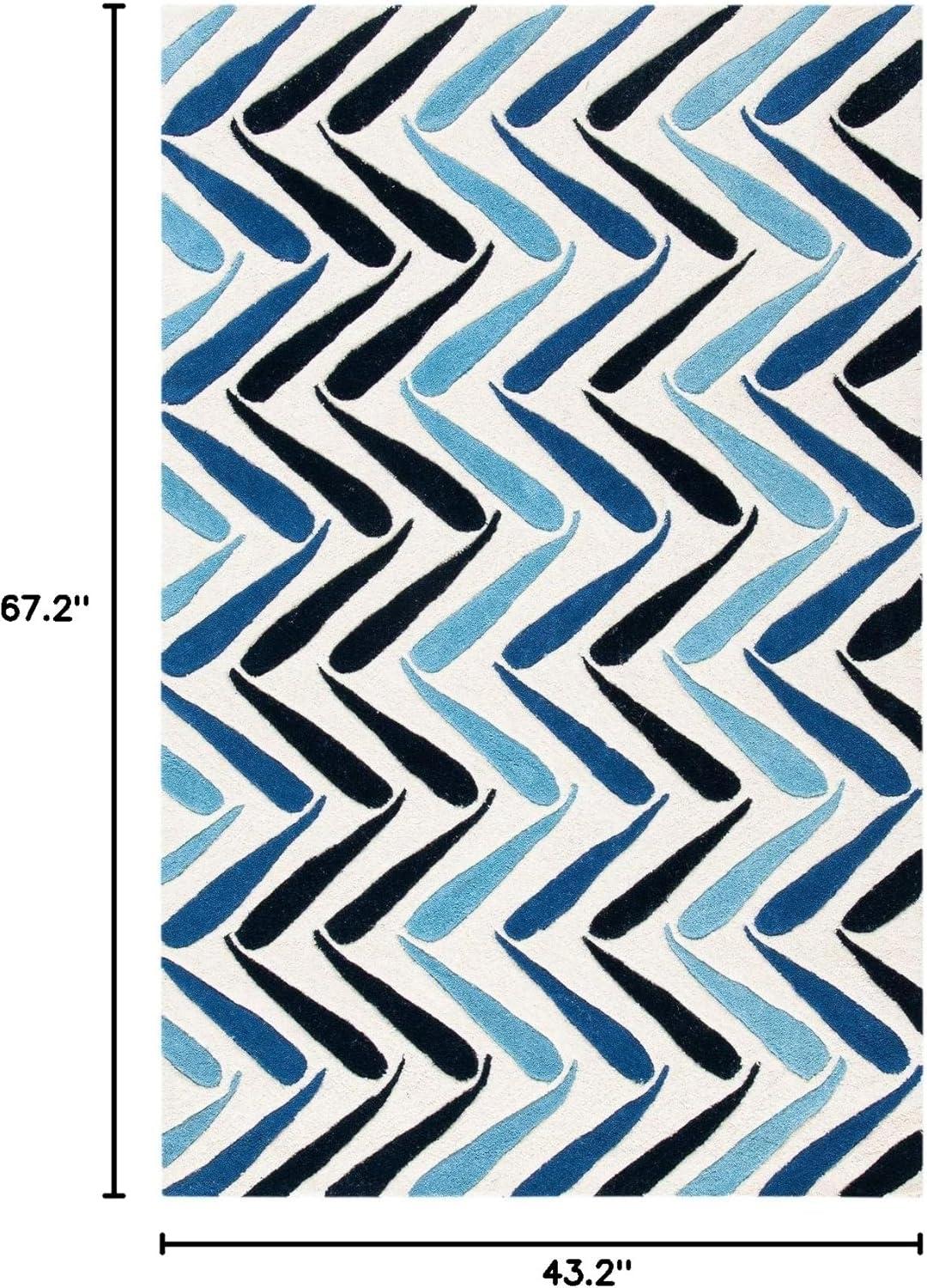 SAFAVIEH Soho Jaimie Chevron Wool Area Rug, Ivory/Blue, 3'6" x 5'6"