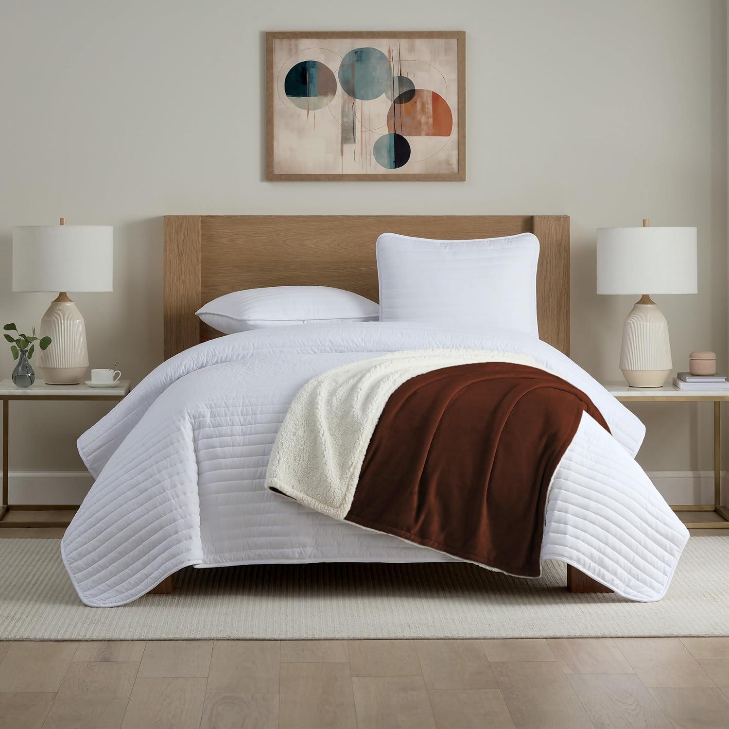 Host & Home Plush to Faux Shearling Blanket (King) Chocolate