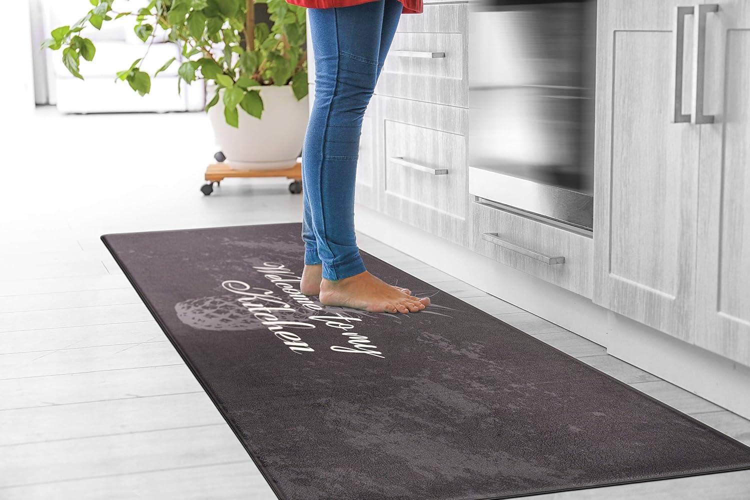 World Rug Gallery Welcome Kitchen Anti Fatigue Standing Mat - Black 18"x47"