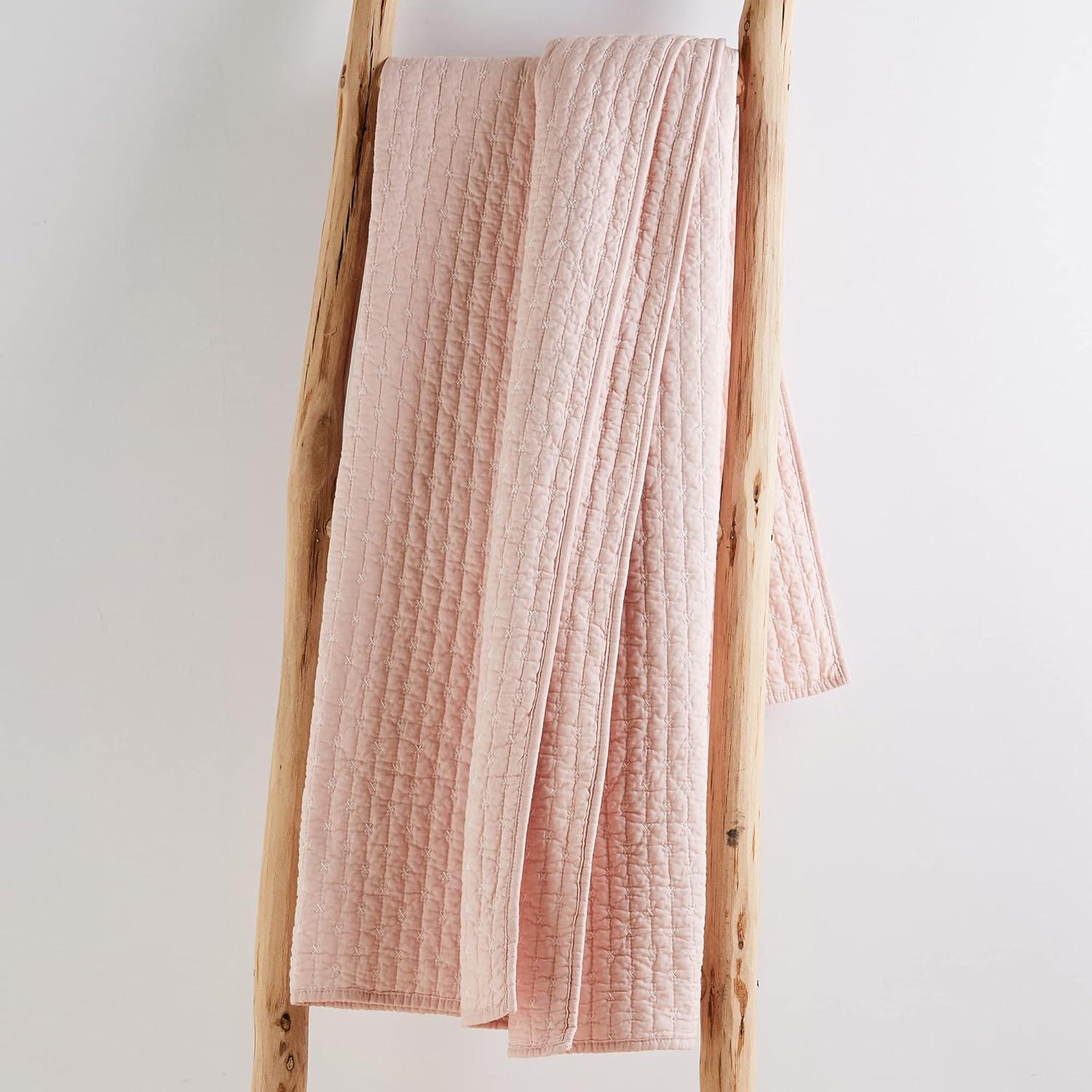 Madison Park Journey Oversized Quilted Throw with Scalloped Edges