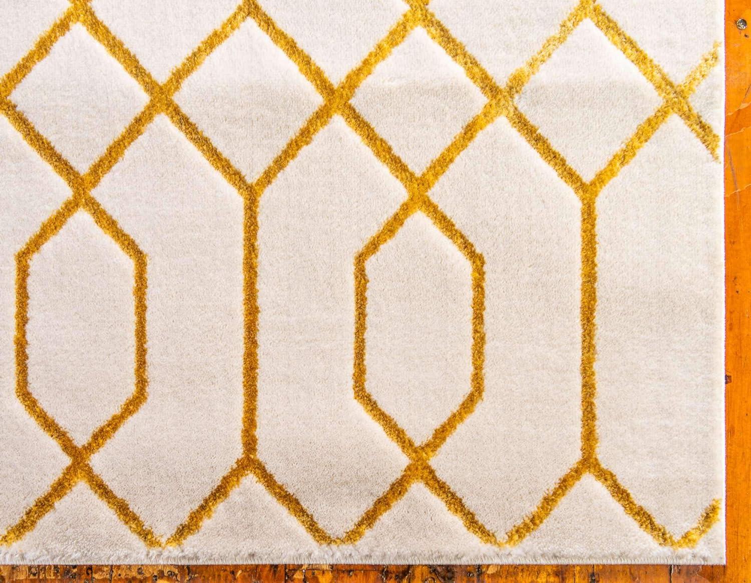 Marilyn Monroe Glam Collection Area Rug - Trellis (9'  x 12' Rectangle White Gold/Gold)
