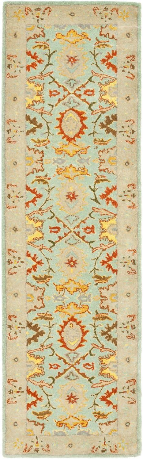 SAFAVIEH Heritage Giles Traditional Wool Area Rug, Light Blue/Ivory, 4' x 6'