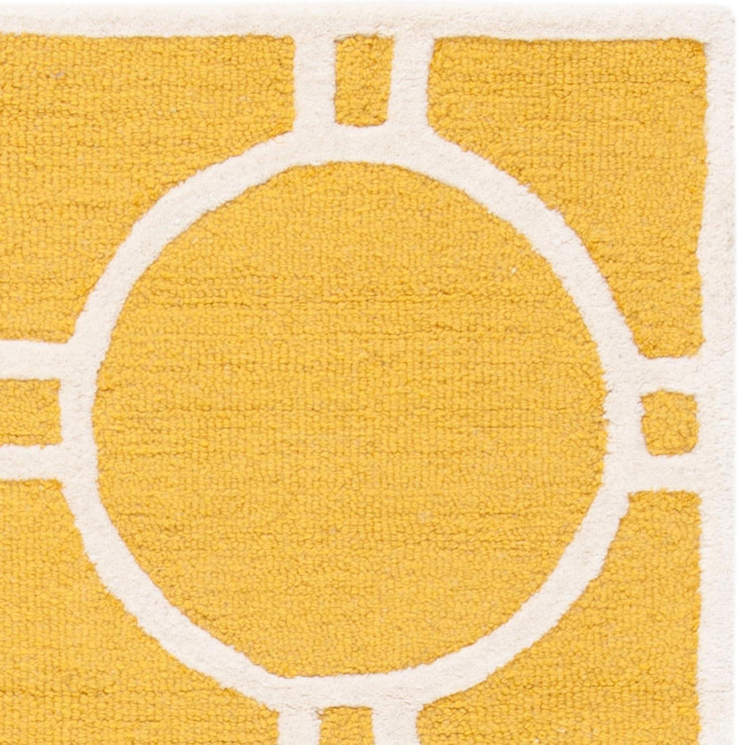 Safavieh Cambridge Hand Tufted Wool Geometric Rug