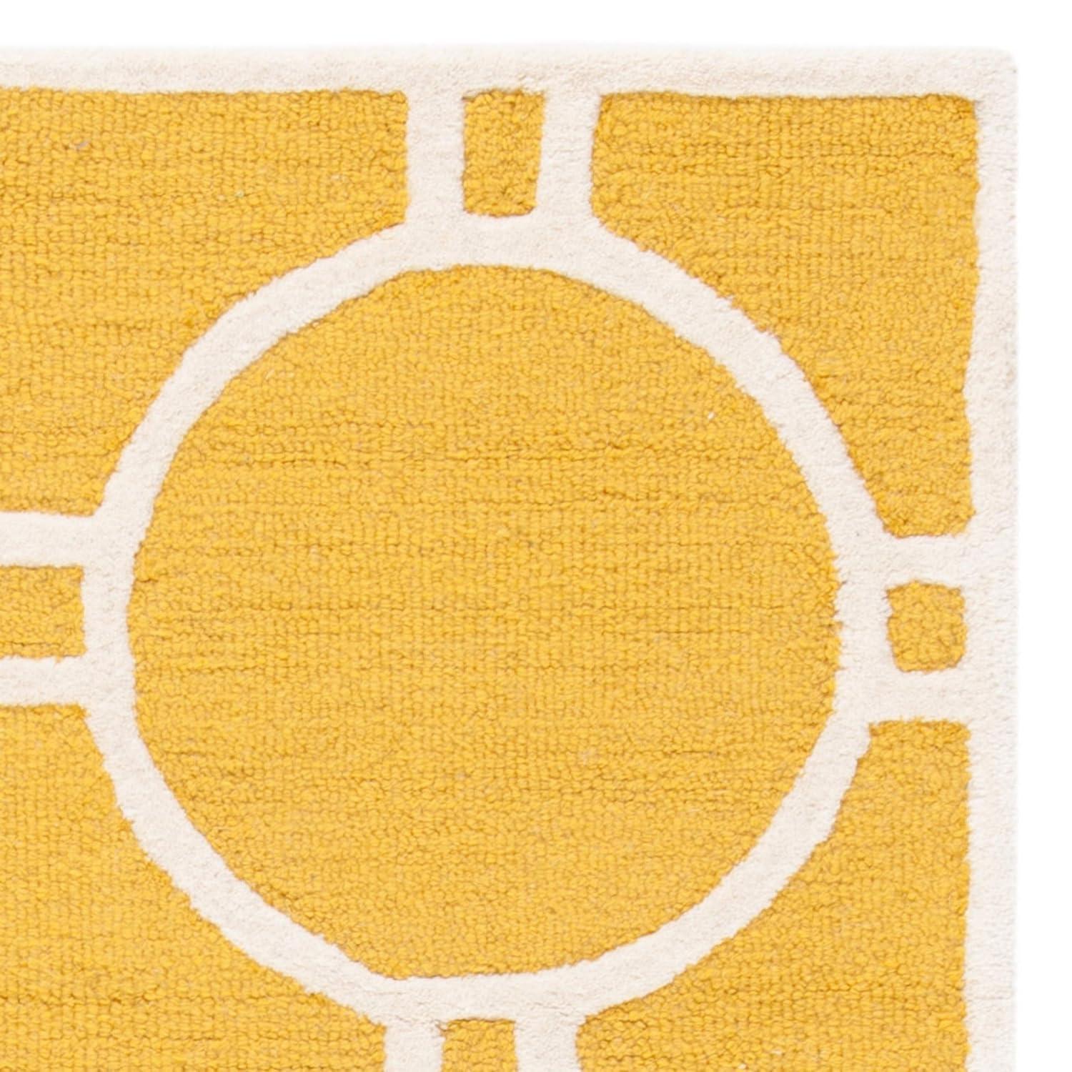 Safavieh Cambridge Hand Tufted Wool Geometric Rug