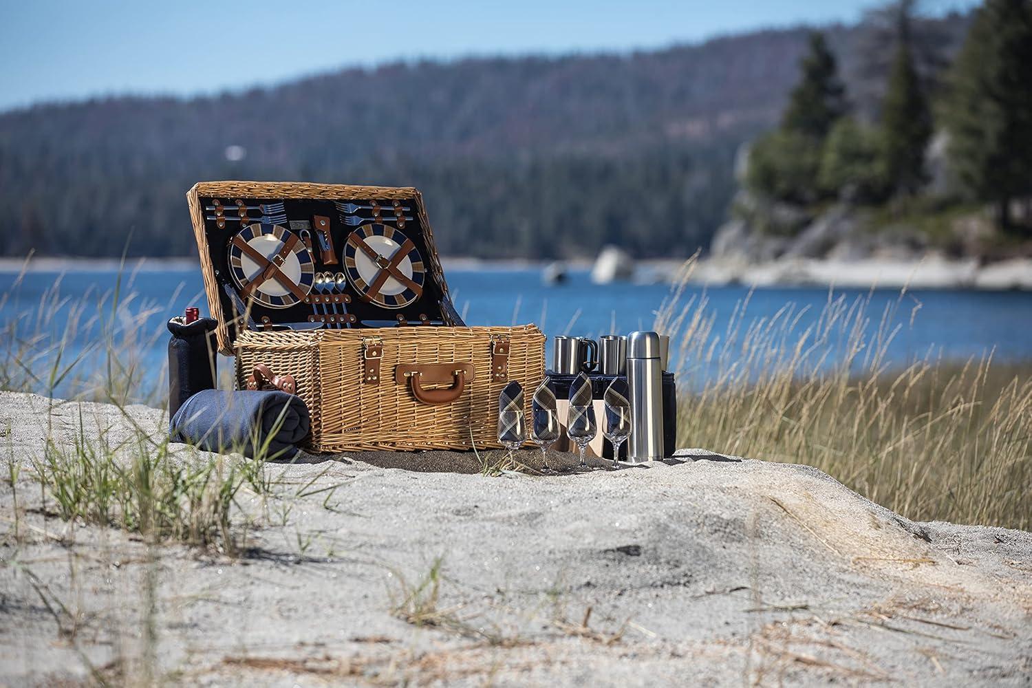 Picnic Time Windsor Luxury Large Wicker Picnic Basket with Picnic