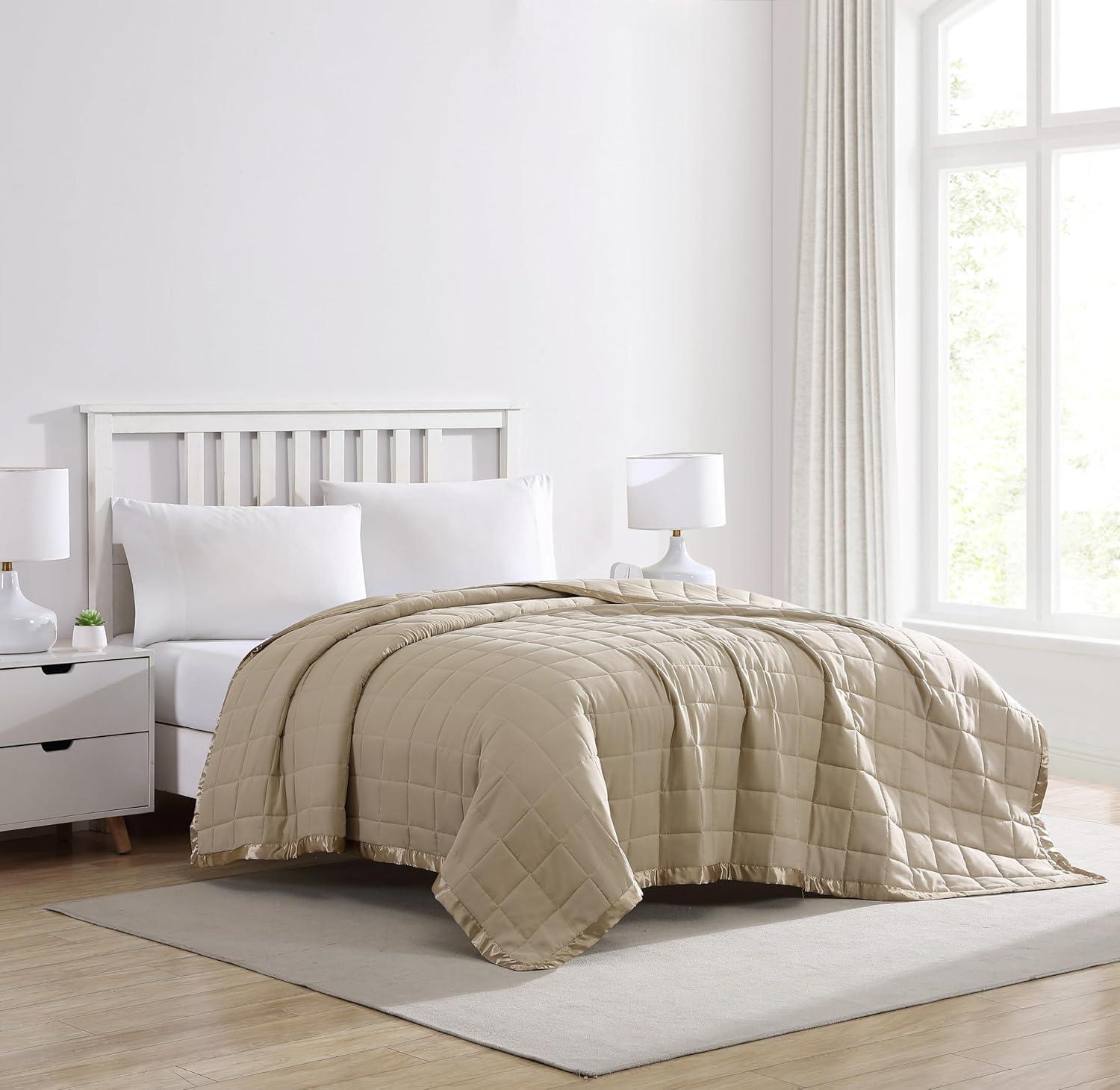 Down Alternative Solid Blankets - Full/Queen