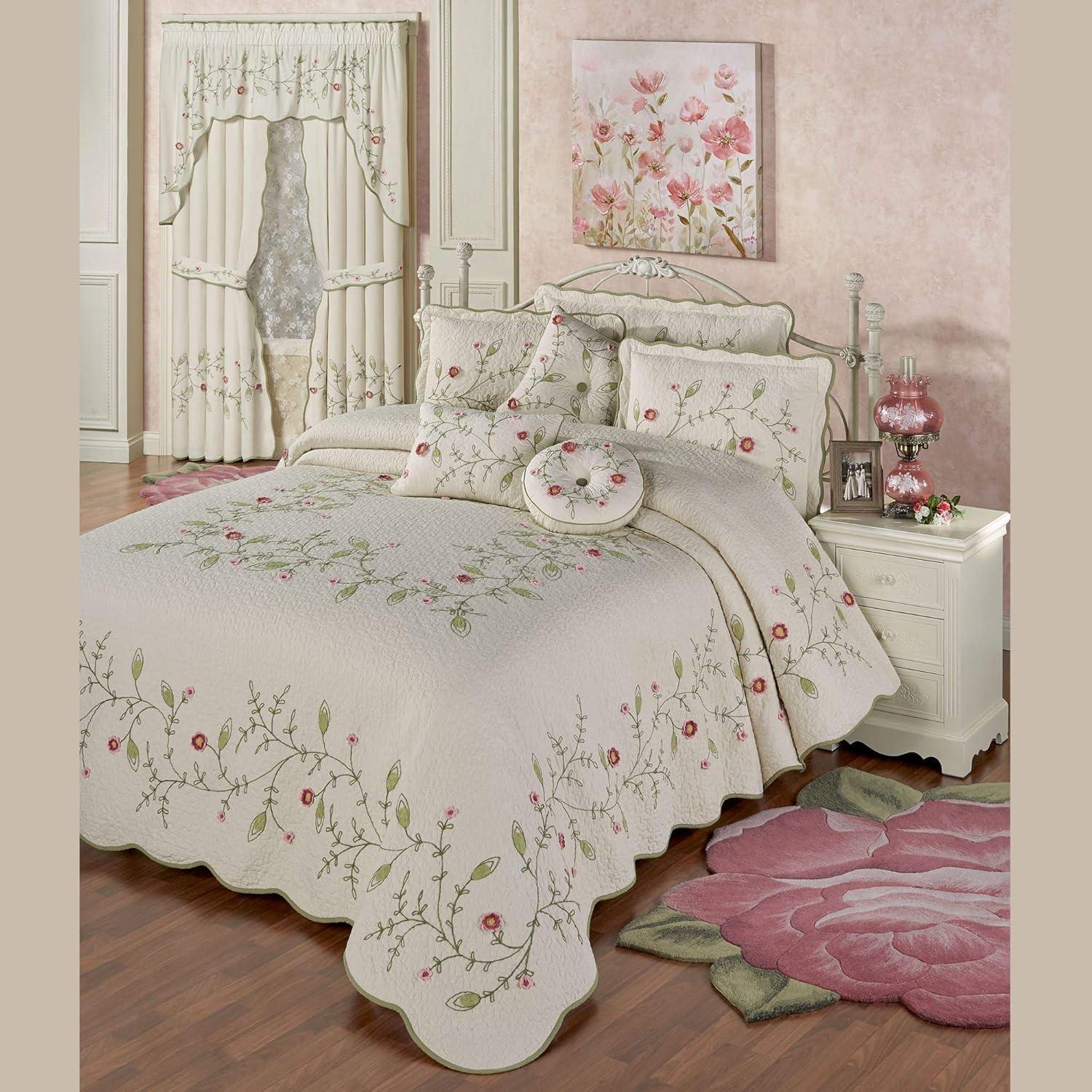 Touch of Class Country Off White Floral Crochet Stitch Cotton Quilted Bedspread, King