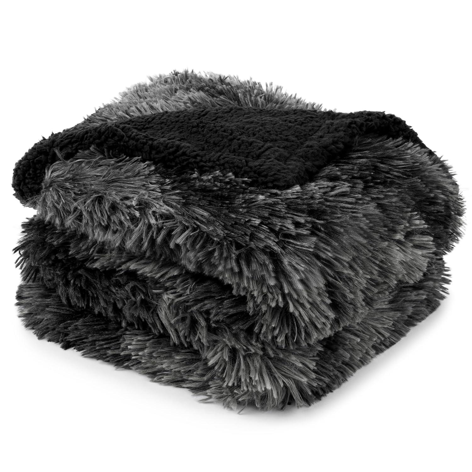PetAmi Faux Fur Sherpa Pet Blanket