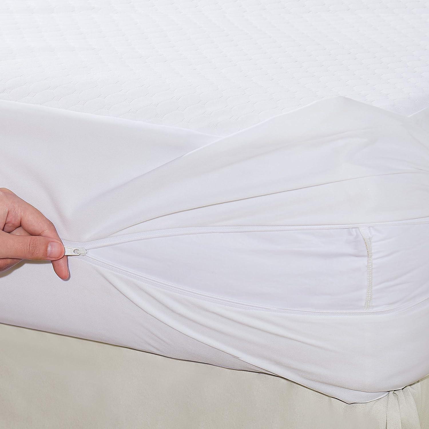 Full White Knit Mattress Protector with Bed Bug Blocker