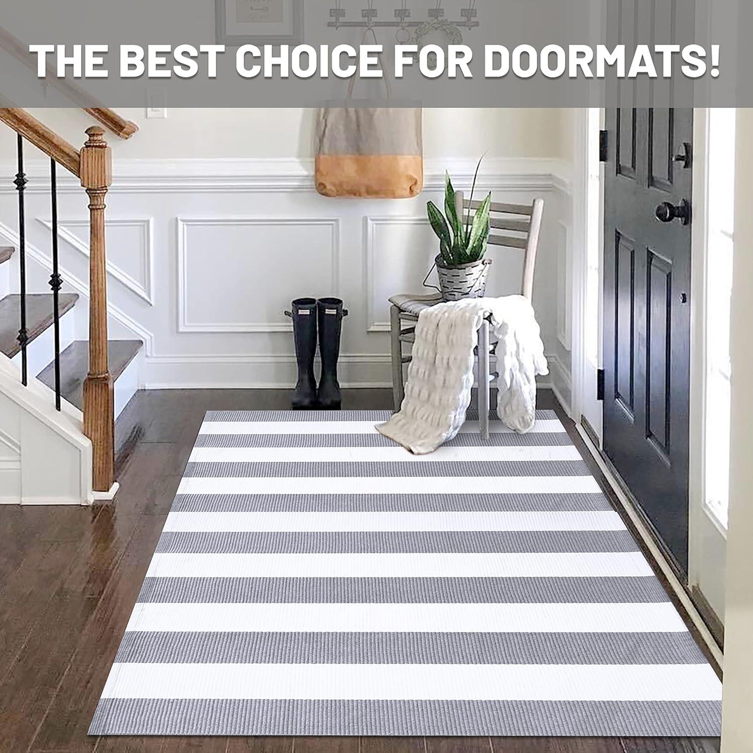IOHOUZE Navy and White Striped Rug 2'x3' Front Door Rugs, Small Washable Area Rug for Front Porch, Spring Summer Doormats Outdoor Indoor, Cotton Rugs for Entryway Porch Entrance