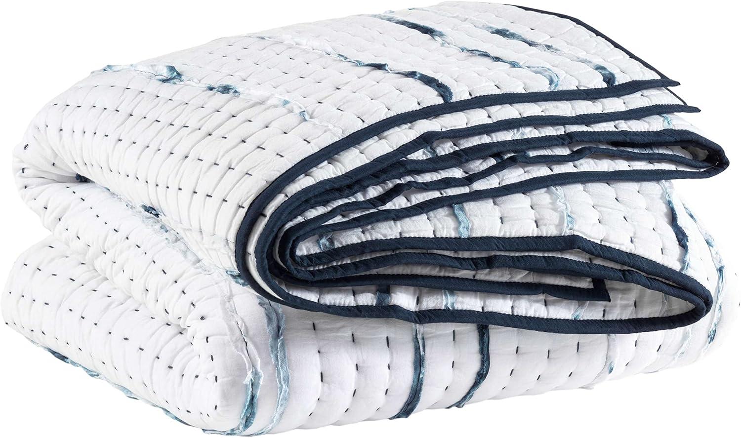 King Size White Cotton Reversible Quilt Set