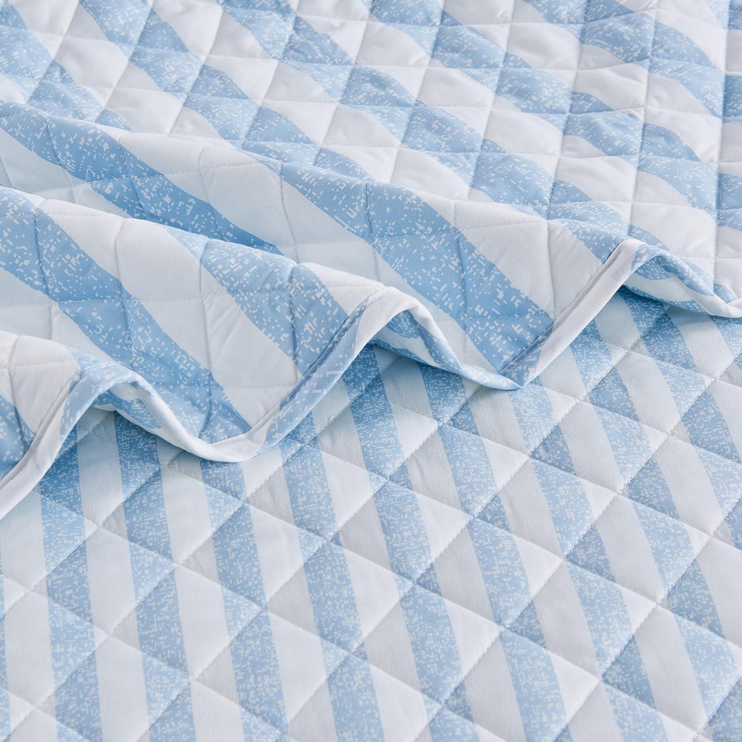 Market & Place Sofia No Striped Quilt Set