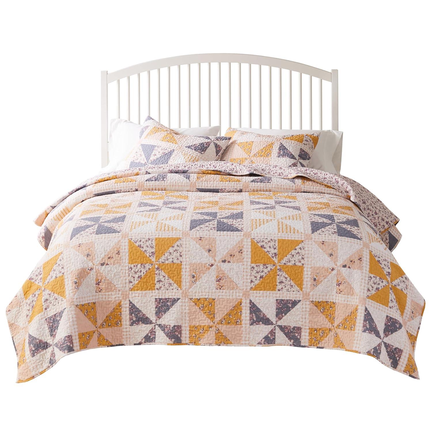 Greenland Home Fashions Heirloom Posey Reversible Quilt Set