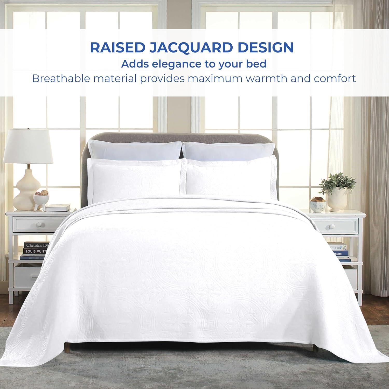 Superior 2 Piece Celtic Circles Cotton Bedspread Set, Decorative Bed Spread, Home Bed Decor, 1 Pillow Sham, Medium Weight Blanket, Matelasse Coverlet Bedding, Wedding Ring Design, Queen, White