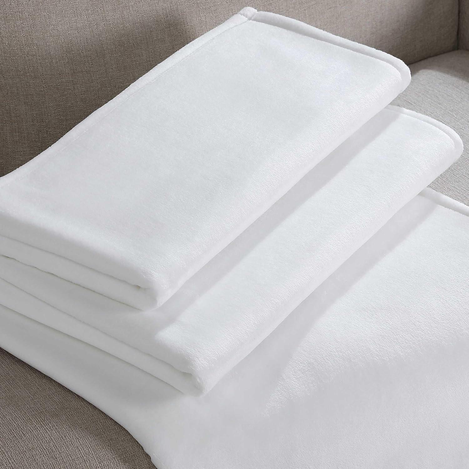 Calvin Klein Calvin Klein Core Plush Solid Reversible Blanket