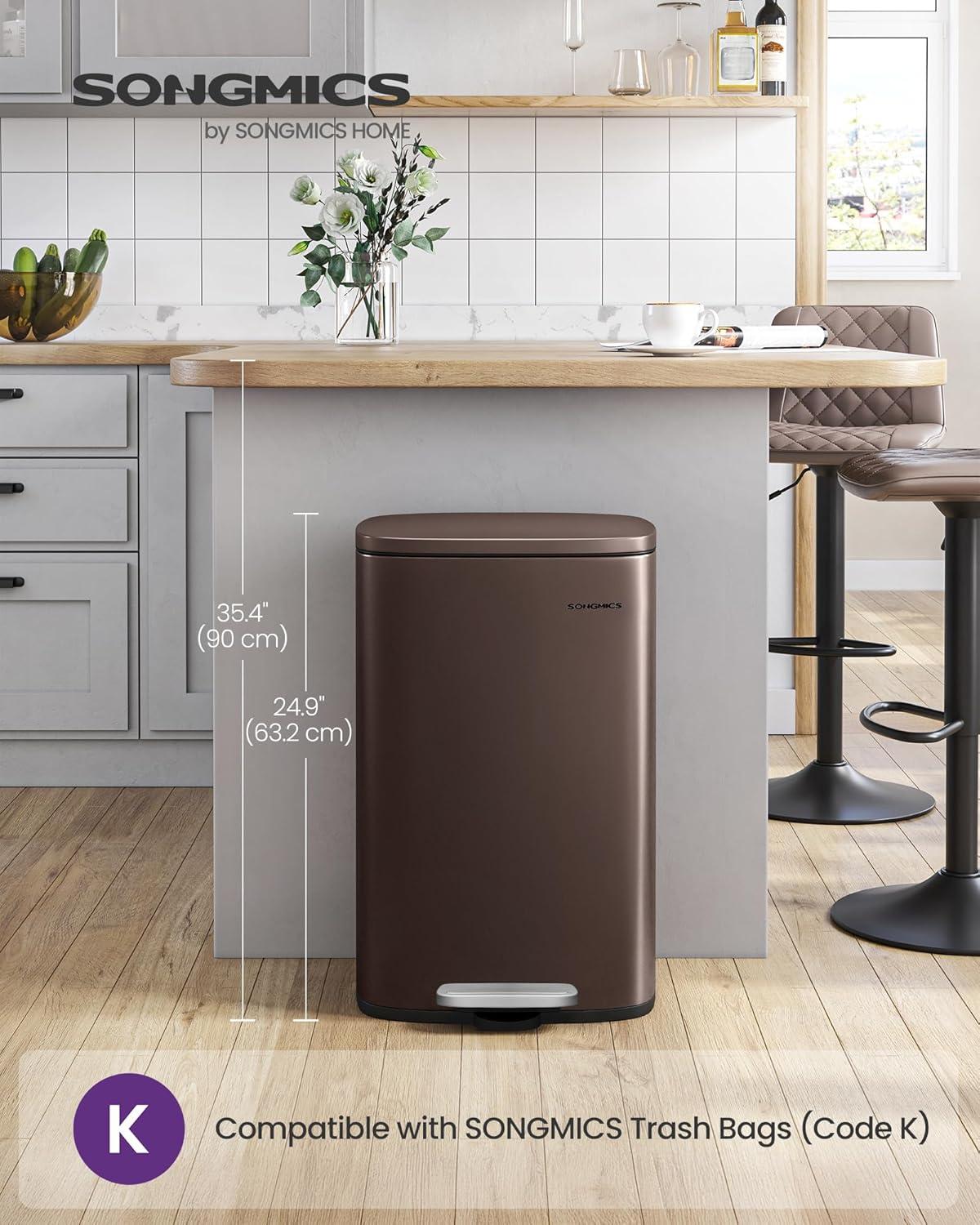Songmics Stainless Steel Step On Fingerprint-resistant Trash Can with Back Handle