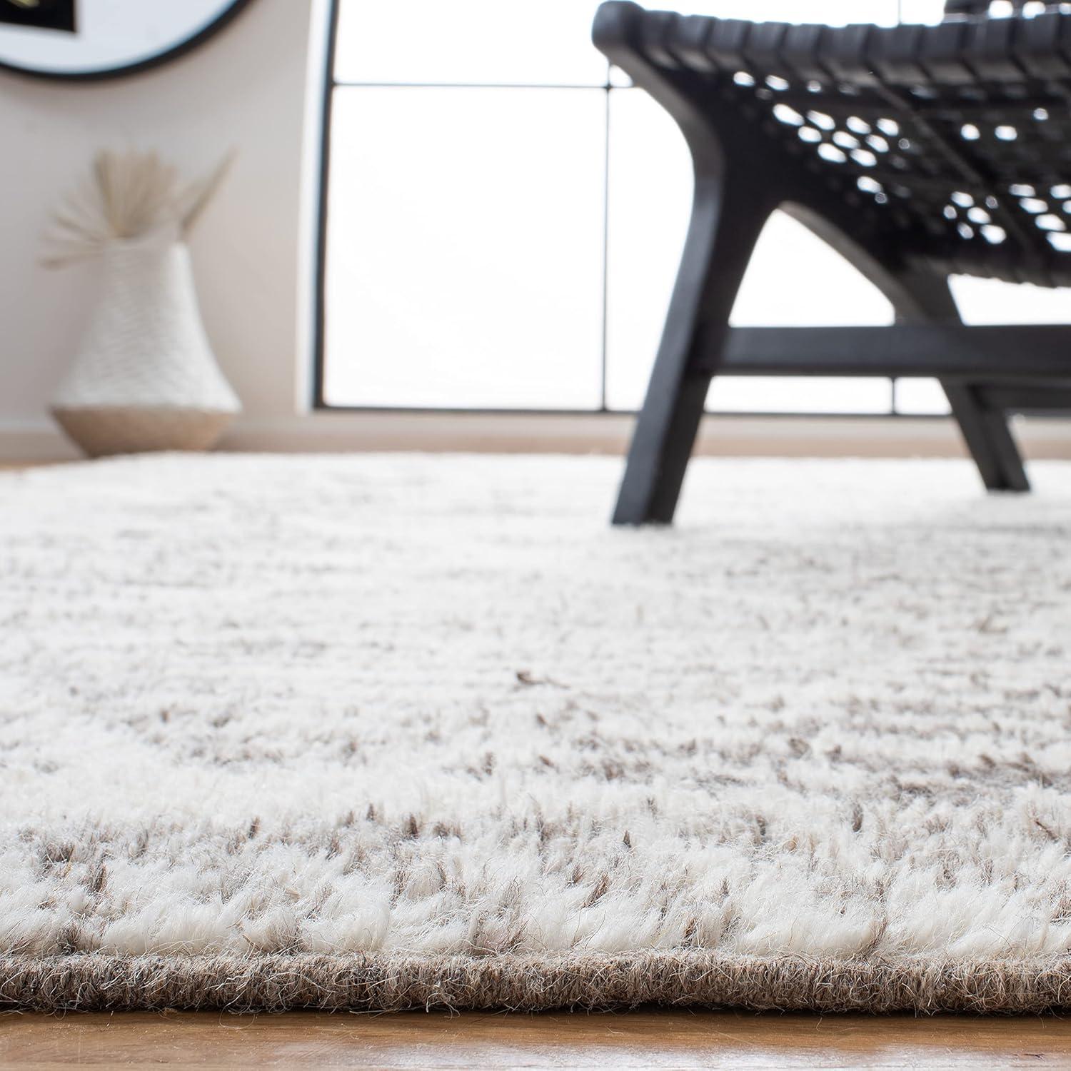 Kenya KNY175 Hand Knotted Area Rug - Grey/Ivory - 6'x9' - Safavieh