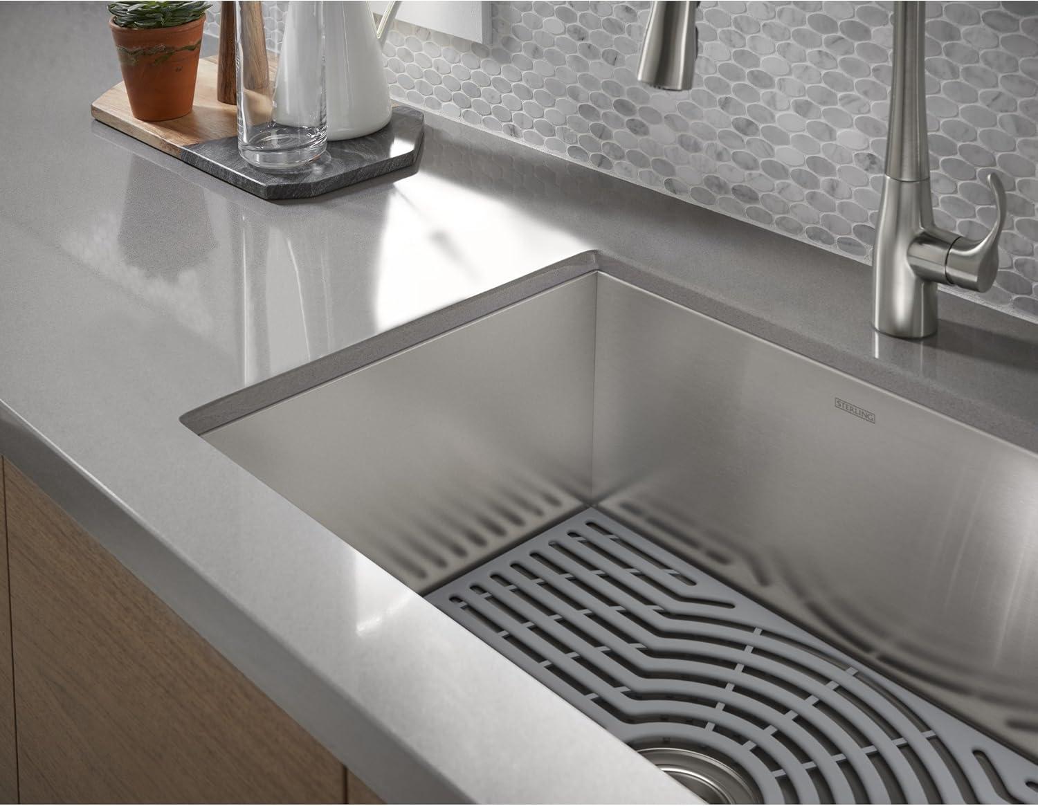 Ludington 24'' L Undermount Single Bowl Stainless Steel Kitchen Sink