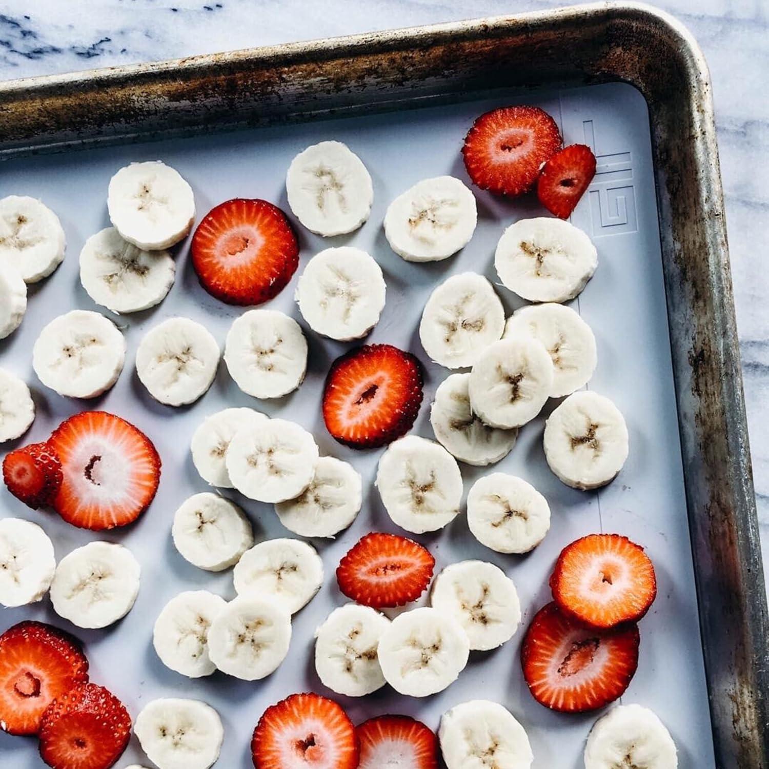 GIR: Get It Right Premium Silicone Baking Mat, 9x12-Inch, Red