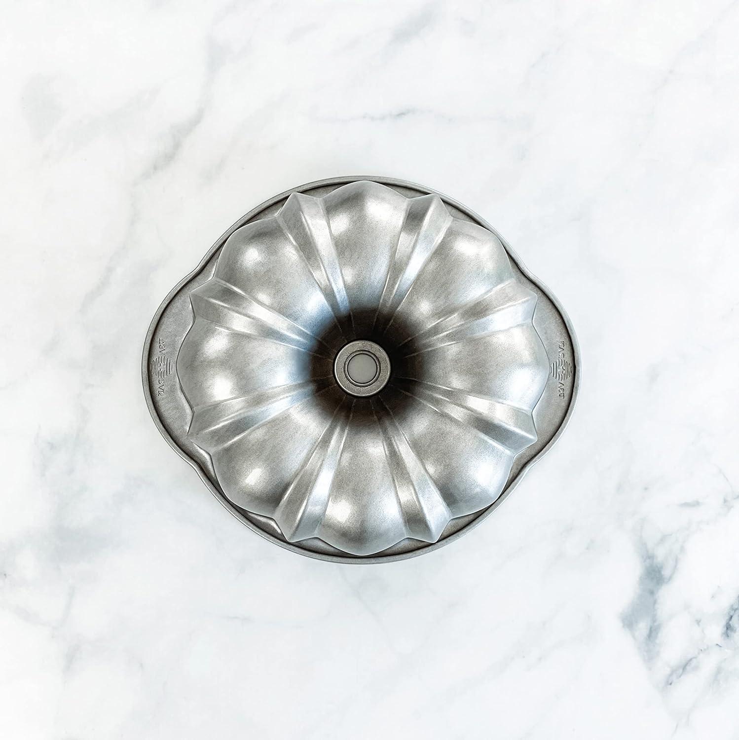 10-Inch Metallic Gray Non-Stick Fluted Silicone Bundt Pan