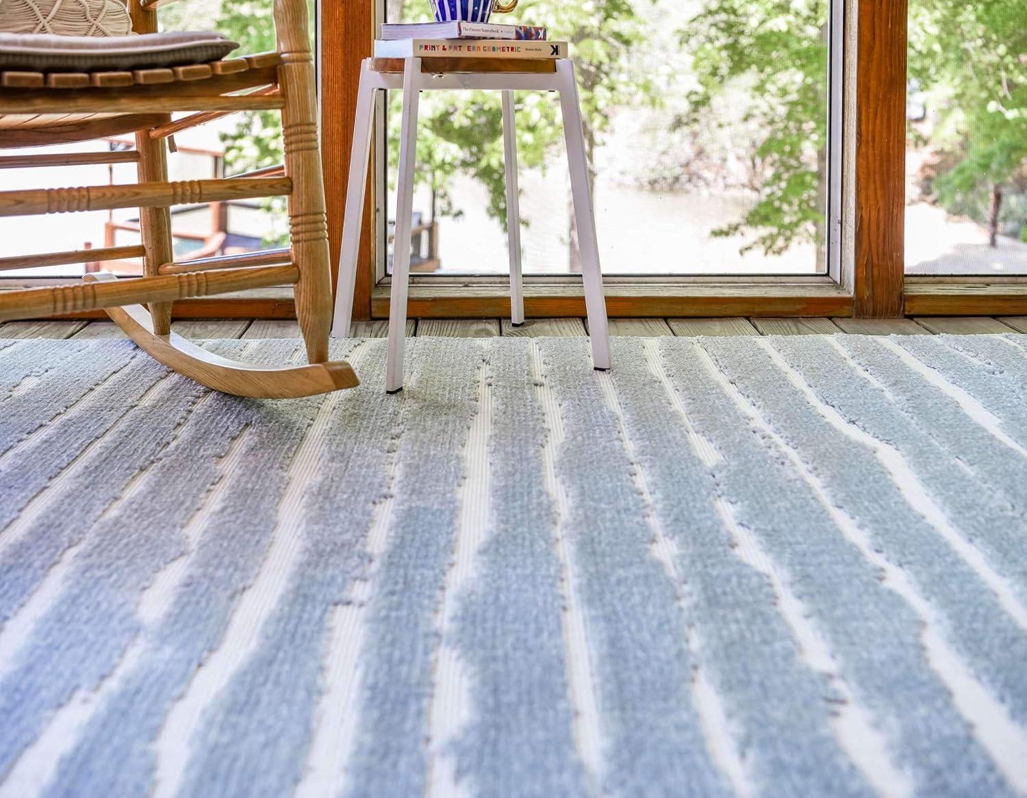 Sabrina Soto Indoor / Outdoor Collection Area Rug - Ola (5'  x 8' Rectangle Light Blue/Ivory)