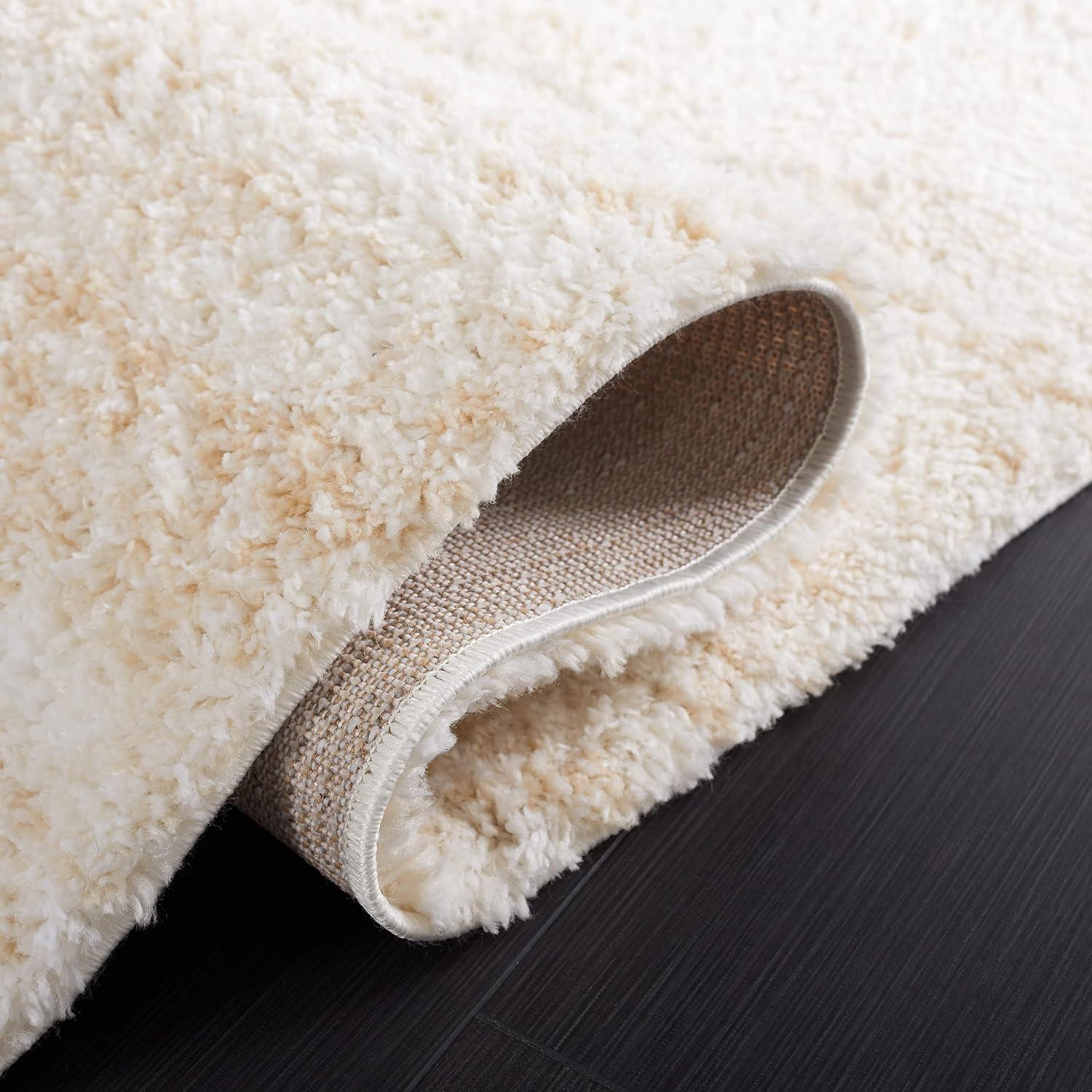 SAFAVIEH Berber Torvald Abstract Polyester Shag Area Rug, Ivory/Beige, 4'5" x 4'5" Round
