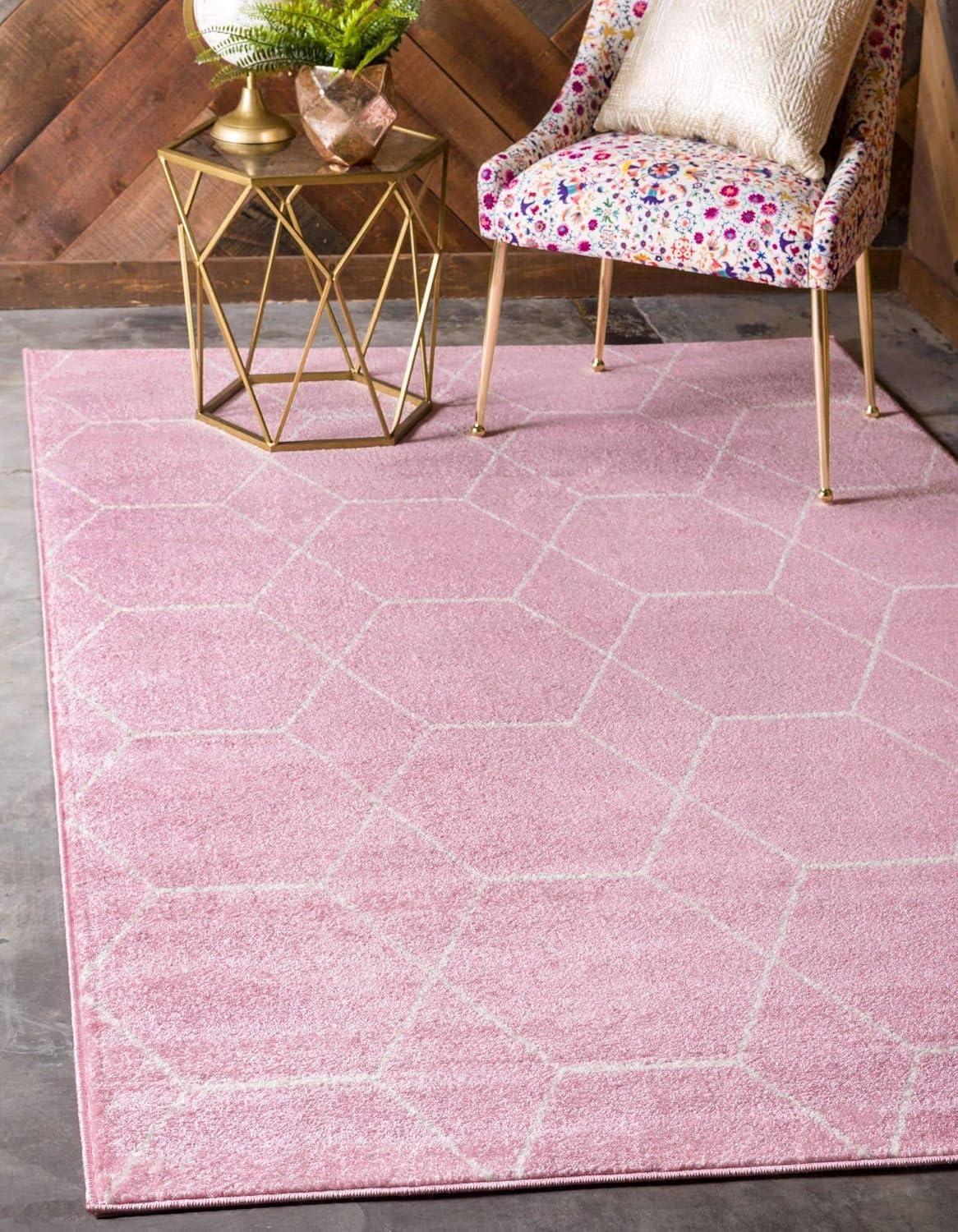 Unique Loom 7' 0 x 10' 0 Trellis Frieze Geometric Light Pink Area Rug