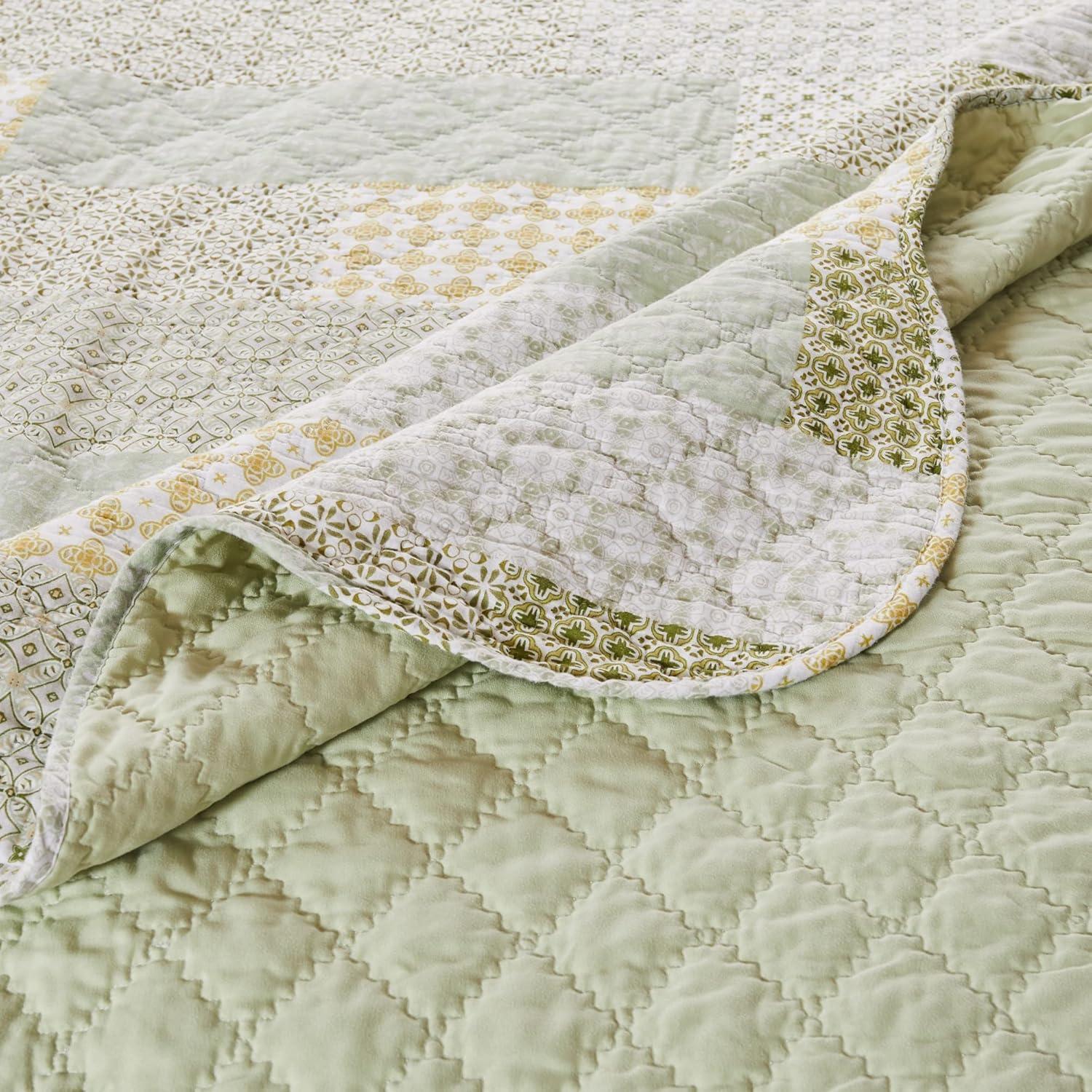 Greenland Home Fashions Juniper Quilt Set Sage