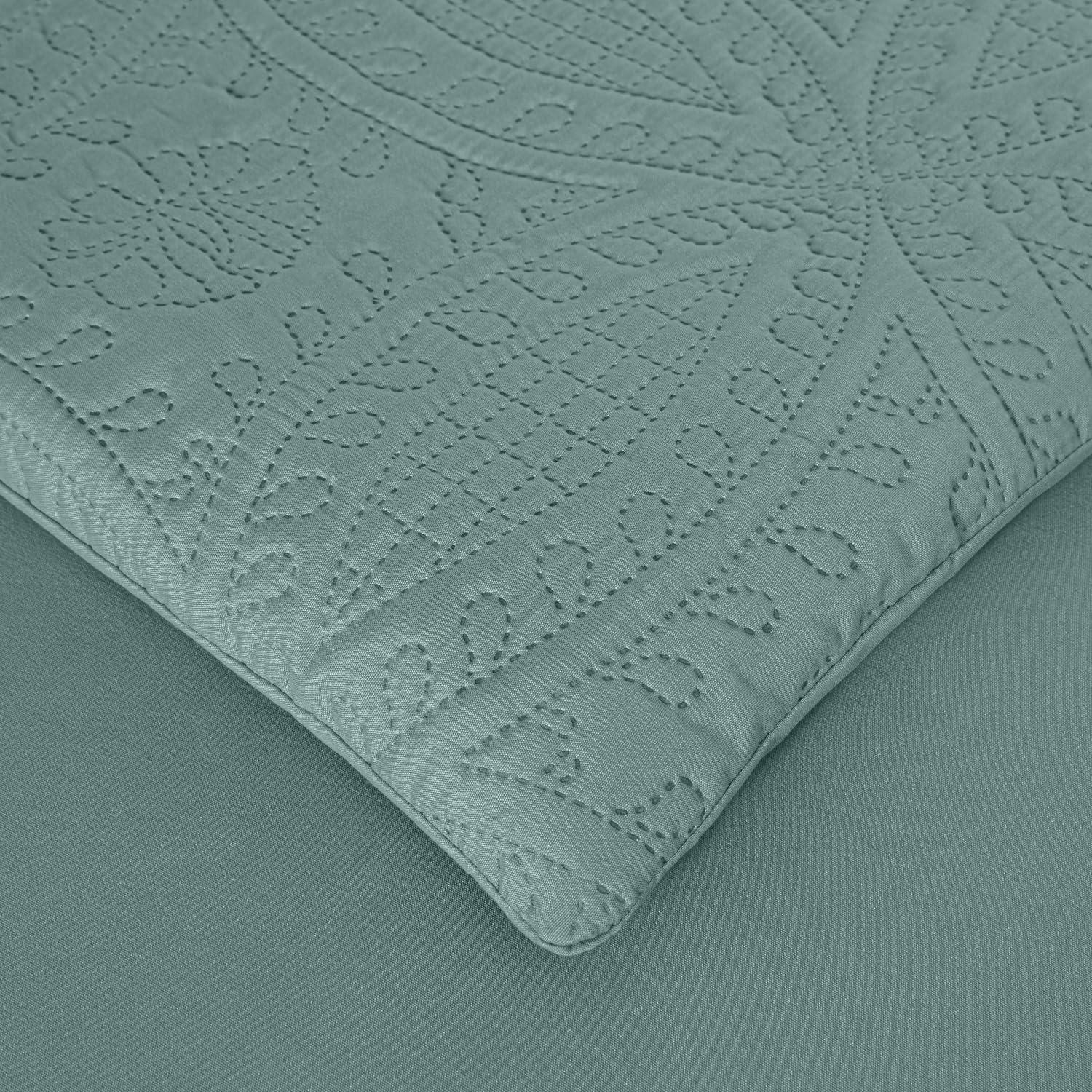 Chezmoi Collection Liam Microfiber 7 Piece Bed in a Bag Comforter Set