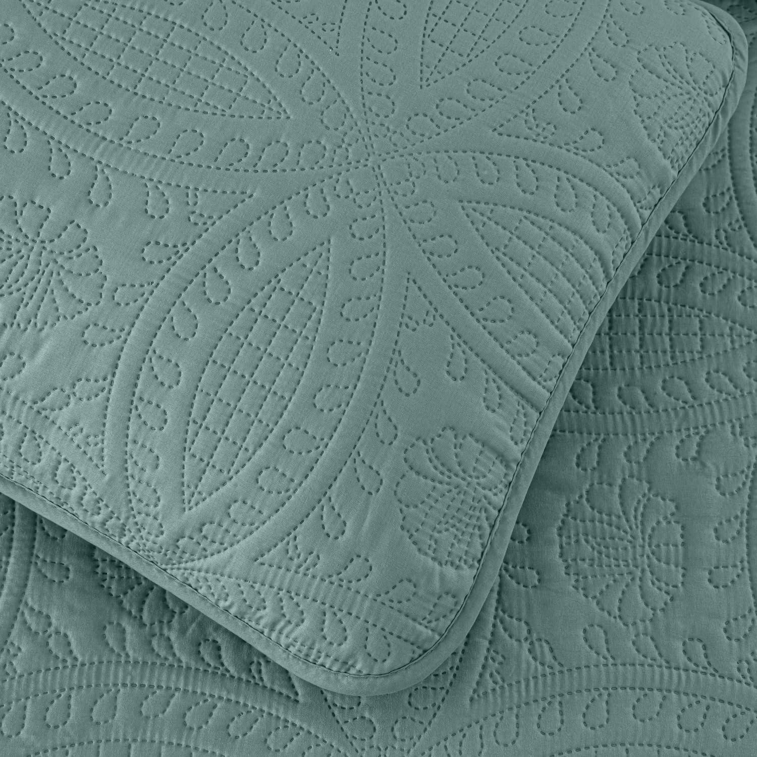 Chezmoi Collection Liam Microfiber 7 Piece Bed in a Bag Comforter Set