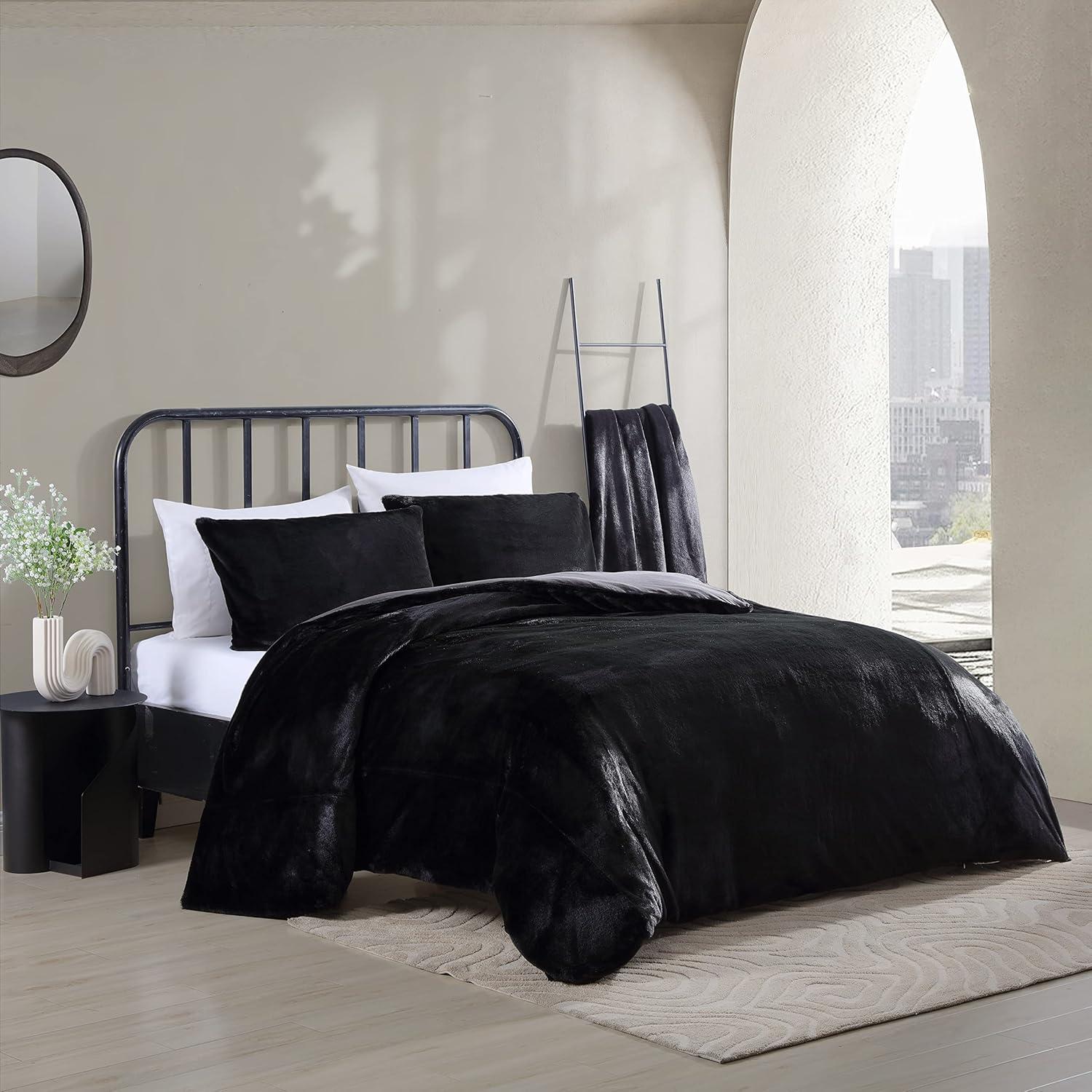 King Black Faux Fur Reversible Duvet Cover Set