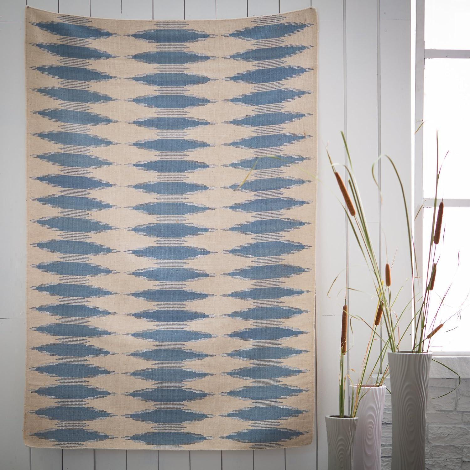 Kilim NVK179 Hand Woven Indoor Area Rug - Ivory/Blue - 5'x8' - Safavieh