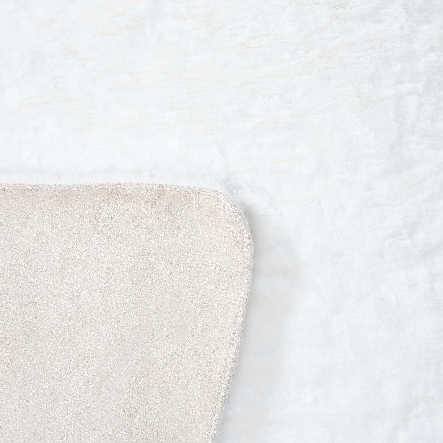 Faux Sheep Skin FSS515 Power Loomed Indoor Accent Rug - Ivory - 3'x5' - Safavieh