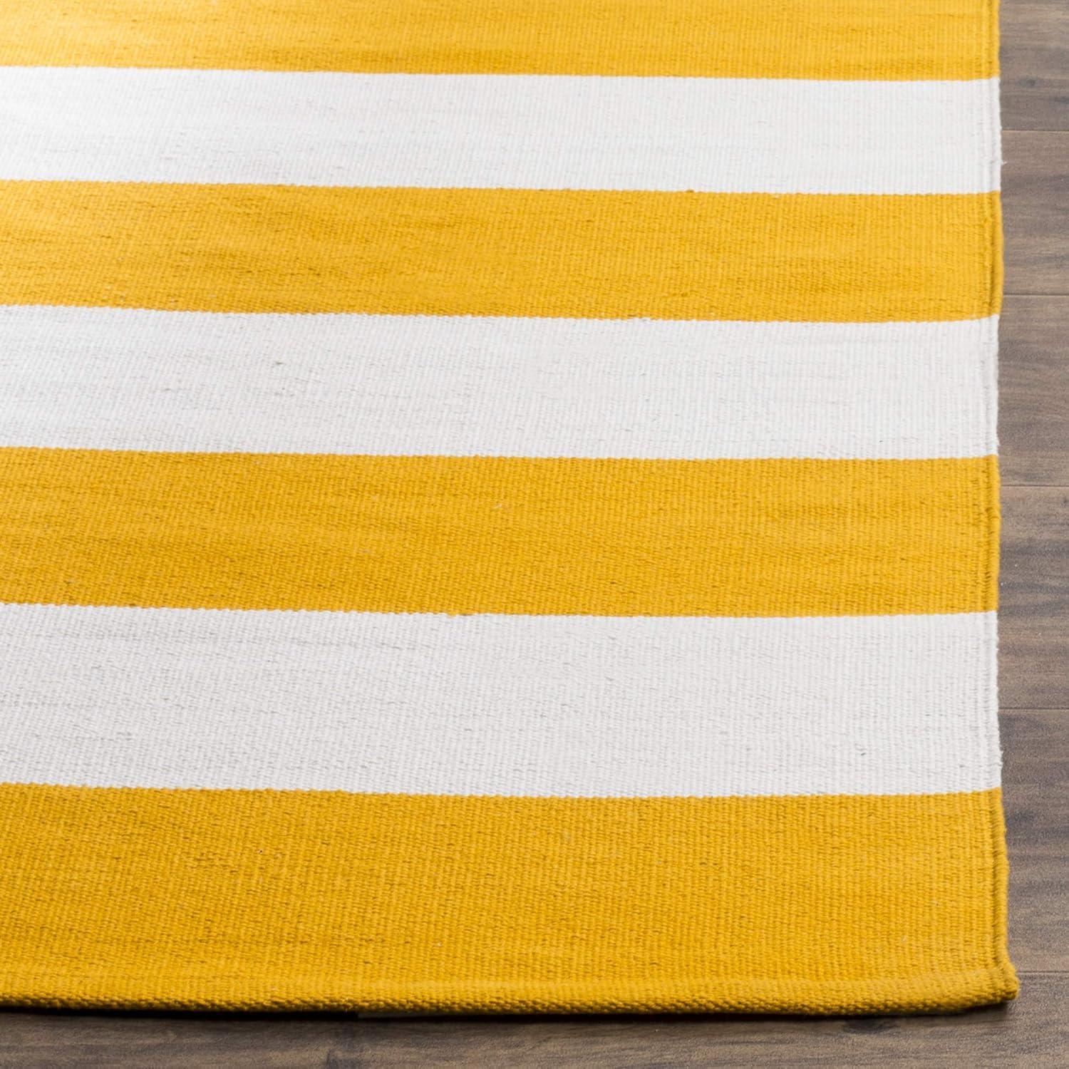 Montauk MTK712 Hand Woven Indoor Accent Rug - Yellow/Ivory - 4'x6' - Safavieh
