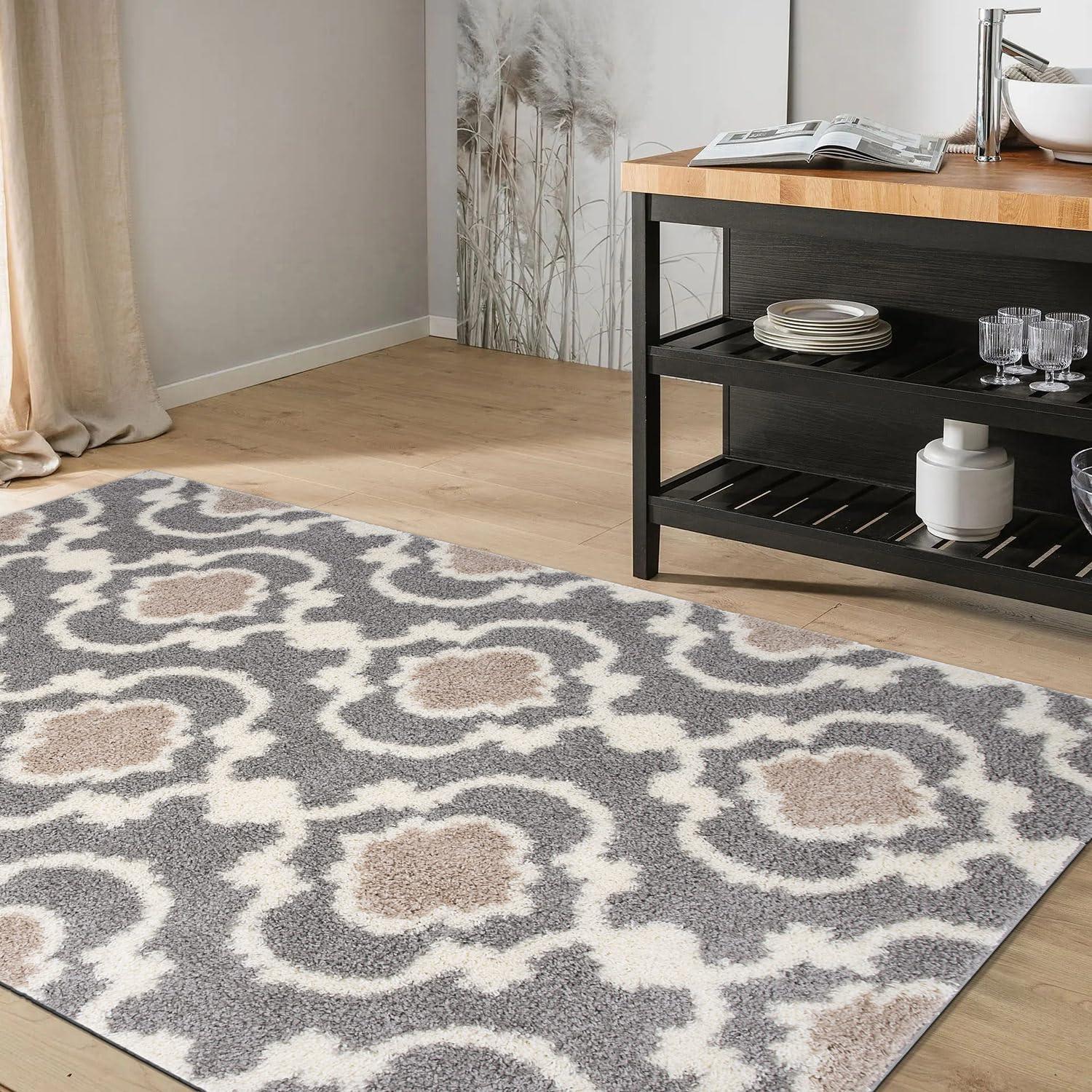 World Rug Gallery Cozy Moroccan Trellis Shag Area Rug - Gray 5'3" x 7'3"