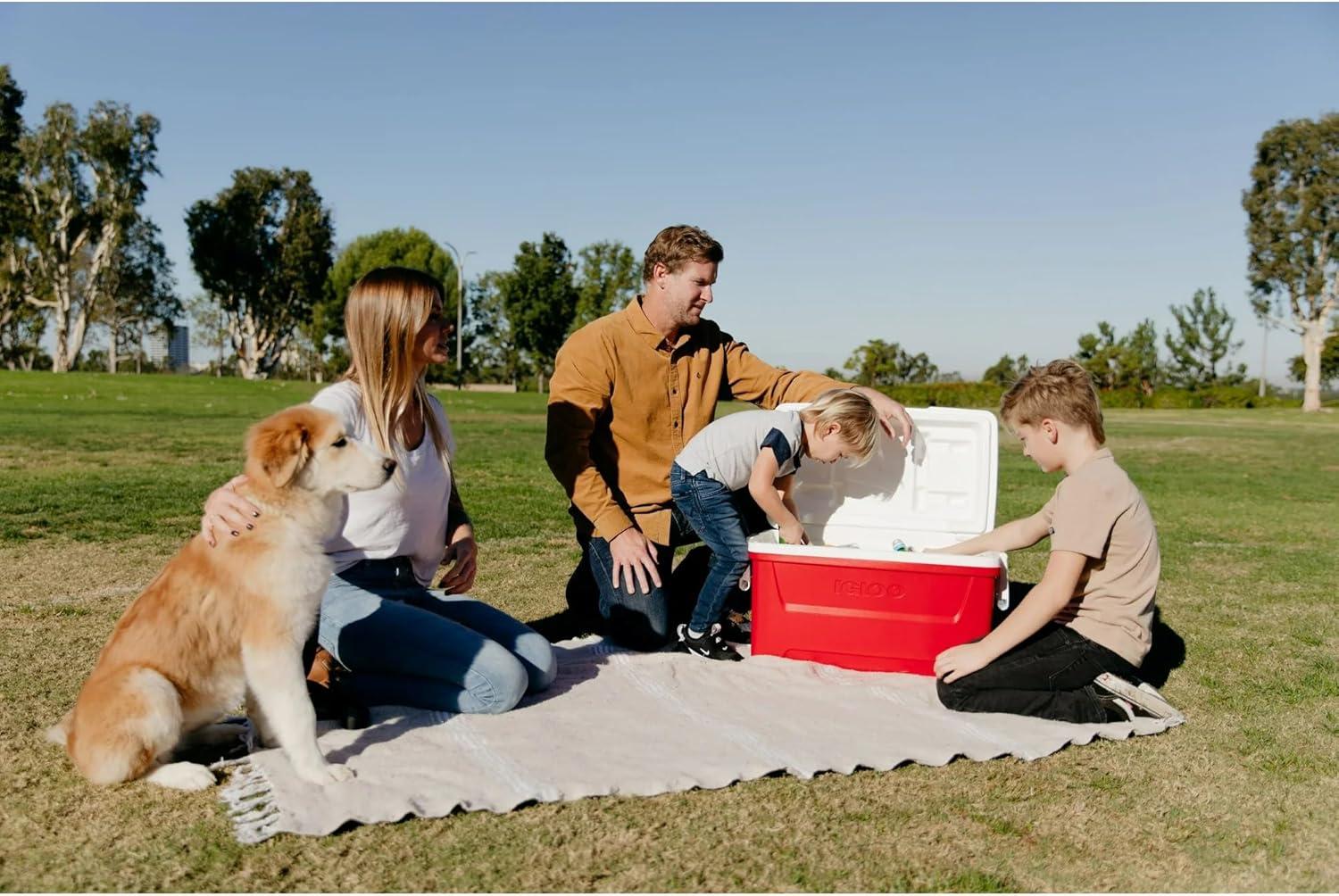 Red Heavy-Duty Portable Ice Chest Cooler with Airtight Lid