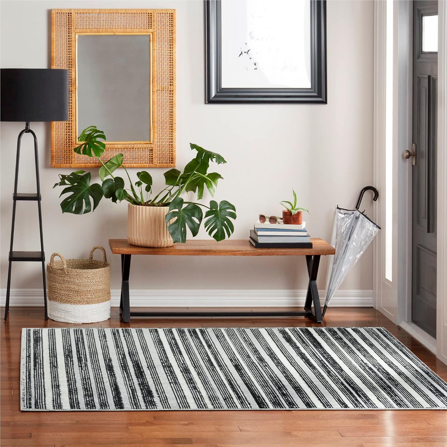 Everwash Treasure Striped Modern Machine Washable Area Rug, Light Grey/Charcoal Grey, 6'6"x9'2"