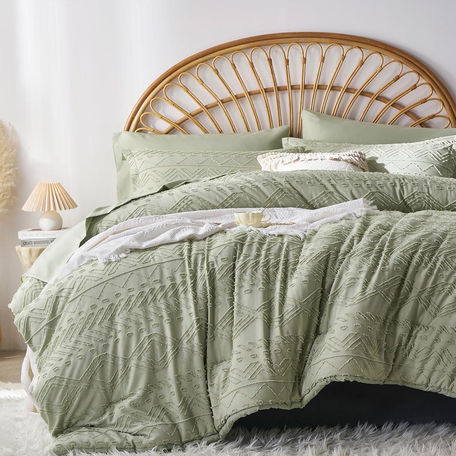 Green Boho Tufted Full Microfiber Comforter Set