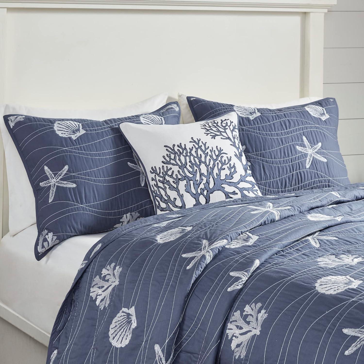 Seaside 4 Piece Cotton Reversible Embroidered Quilt Set