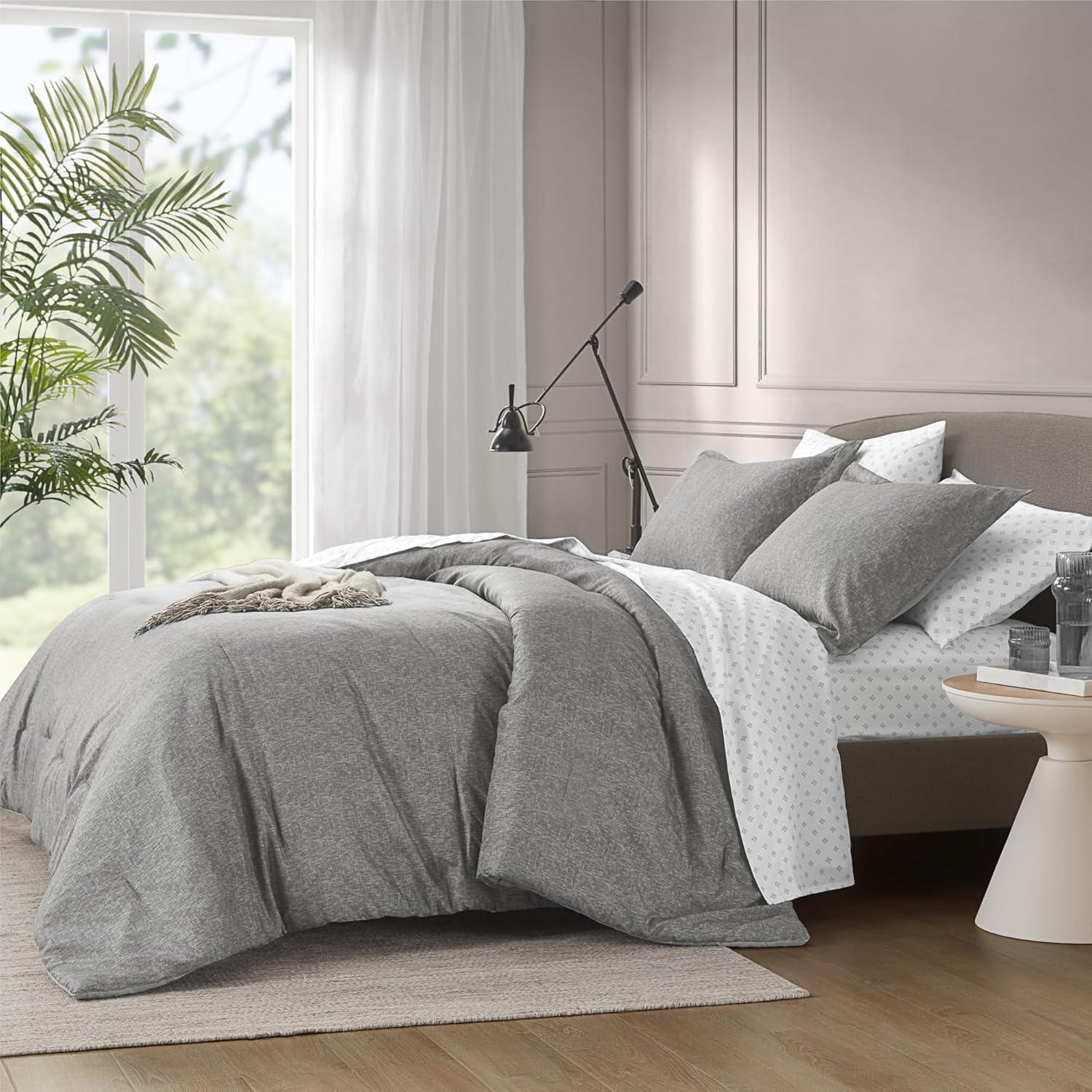 Lightweight Grey Comforter for Queen Size and Full Size Bed, Modern Chambray Bedding Set, Including 1 Comforter and 2 Pillow Shams