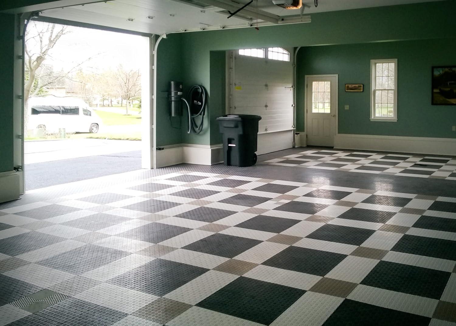 Diamond MotorDeck 12'' W x 12'' L Garage Flooring Tiles in Black