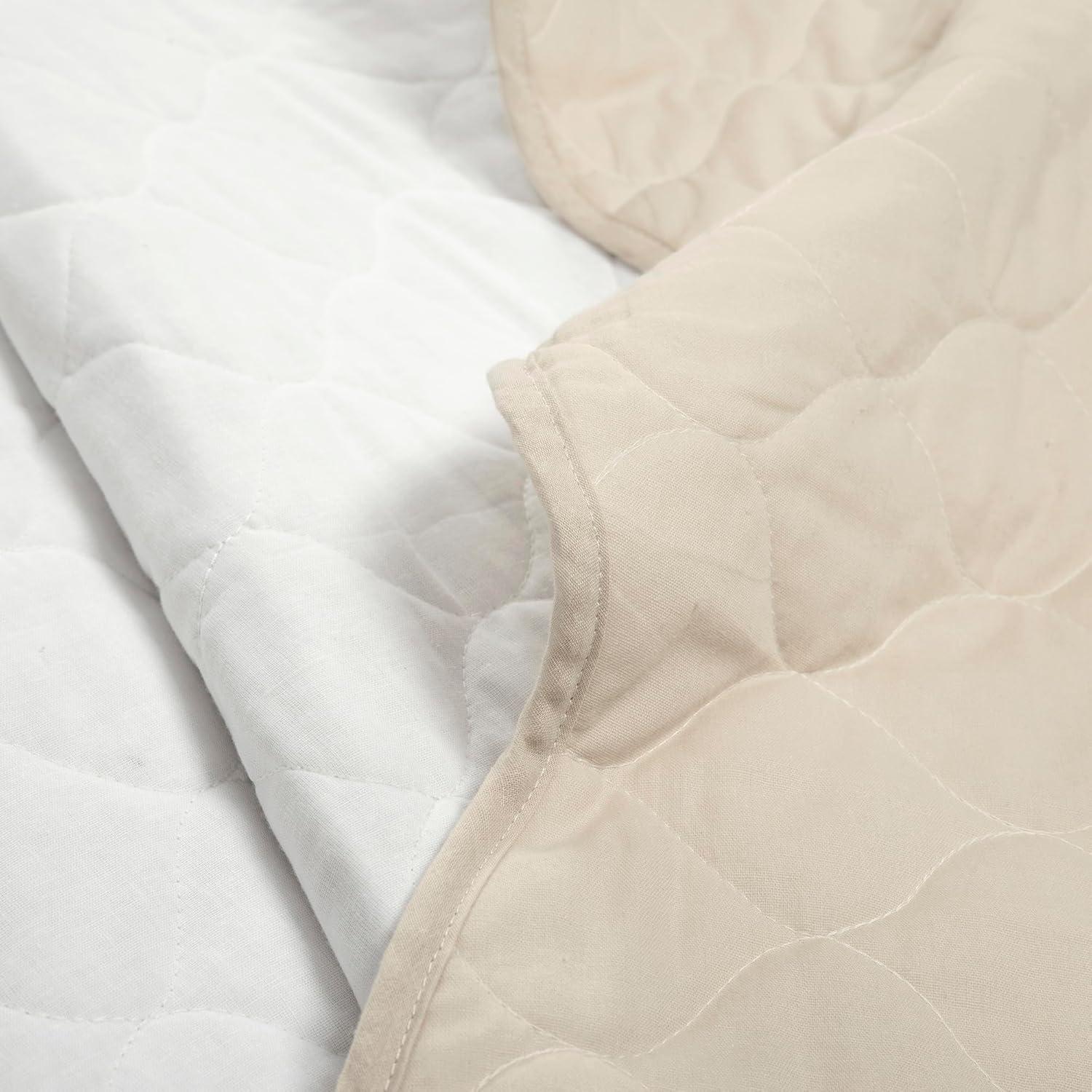 Lush Decor Coastal Chic Scallop Edge Reversible Quilt Neutral/White 3Pc Set King/Cal King