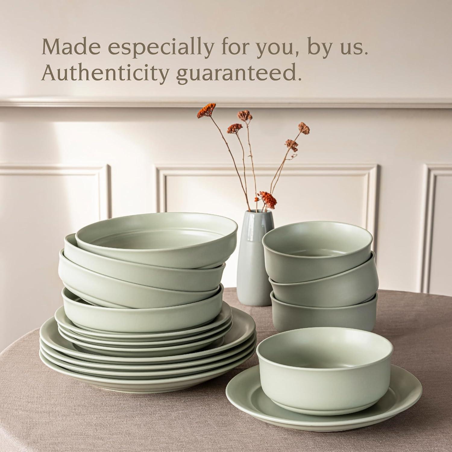 over&back Rimmed 16-Piece Semi Hand-Finished Stoneware Dinnerware Set, Service for 4