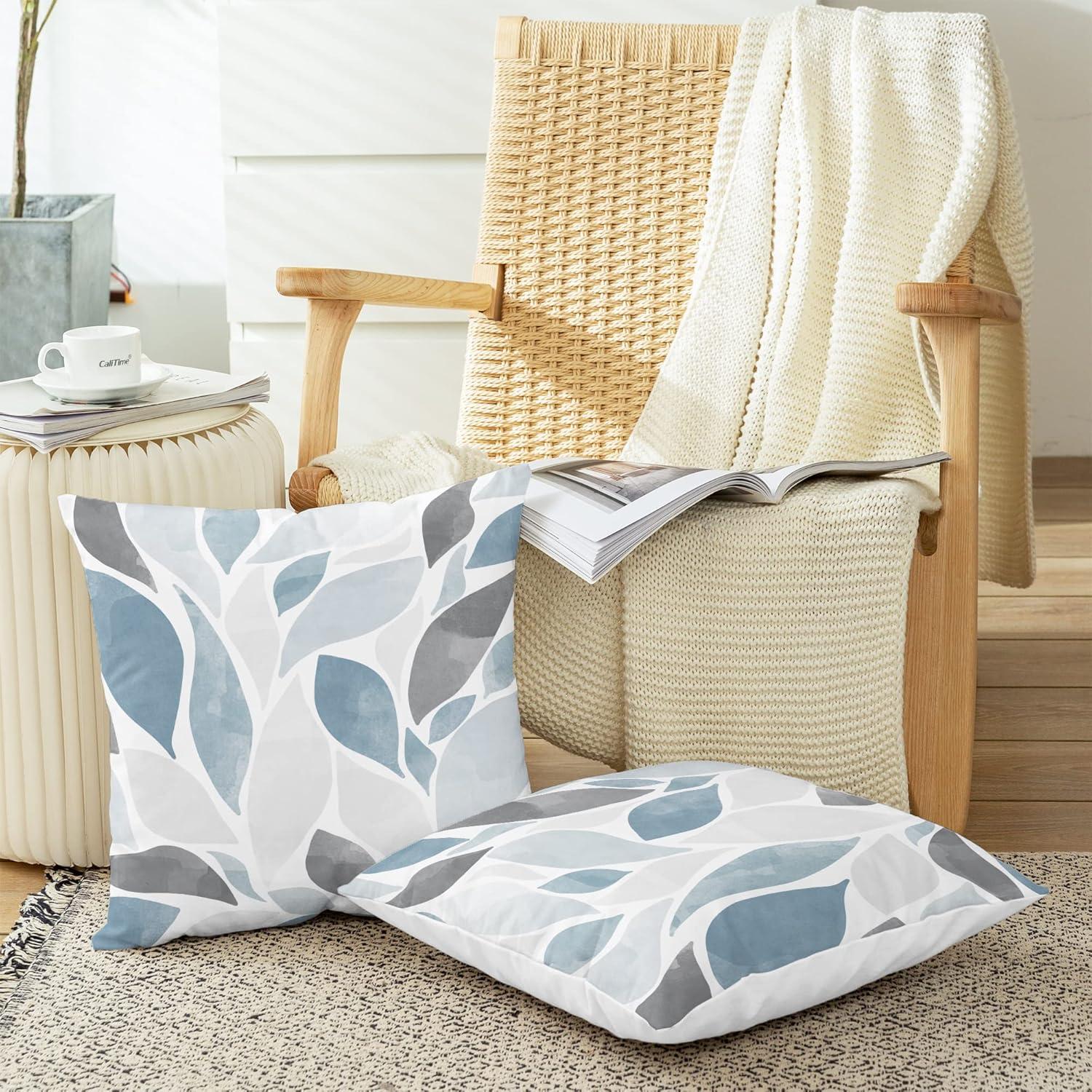 Art Deco Blue and Gray Polyester Floral Throw Pillow Set